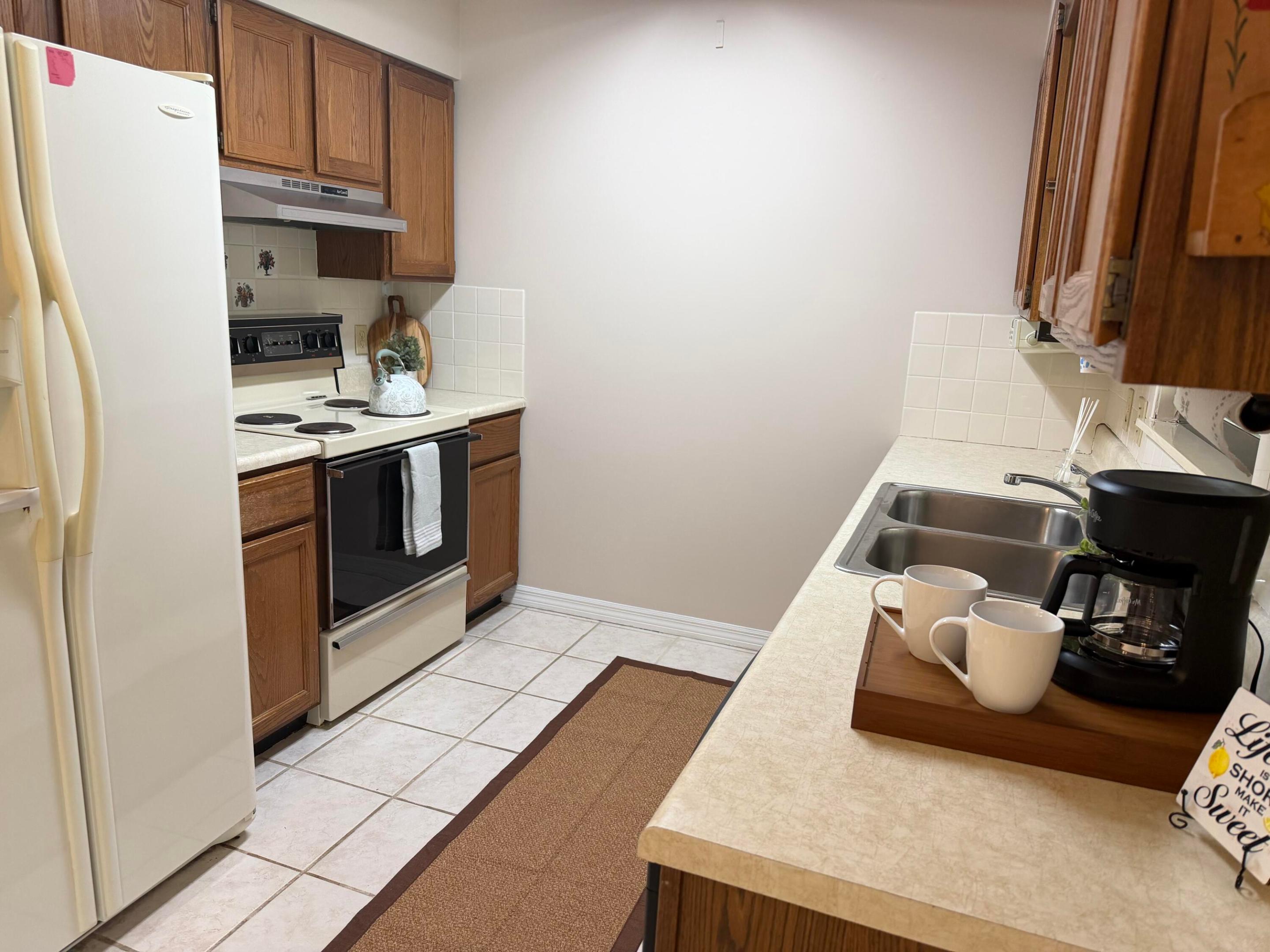 PARADISE PARK UNIT NO 2 - Residential