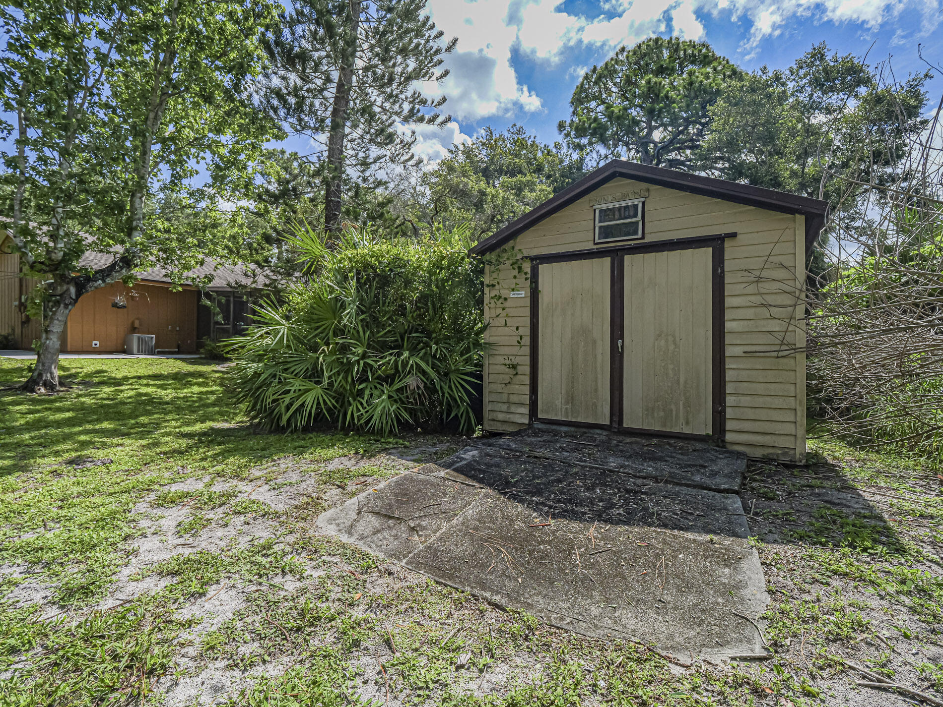 PARADISE PARK UNIT NO 2 - Residential