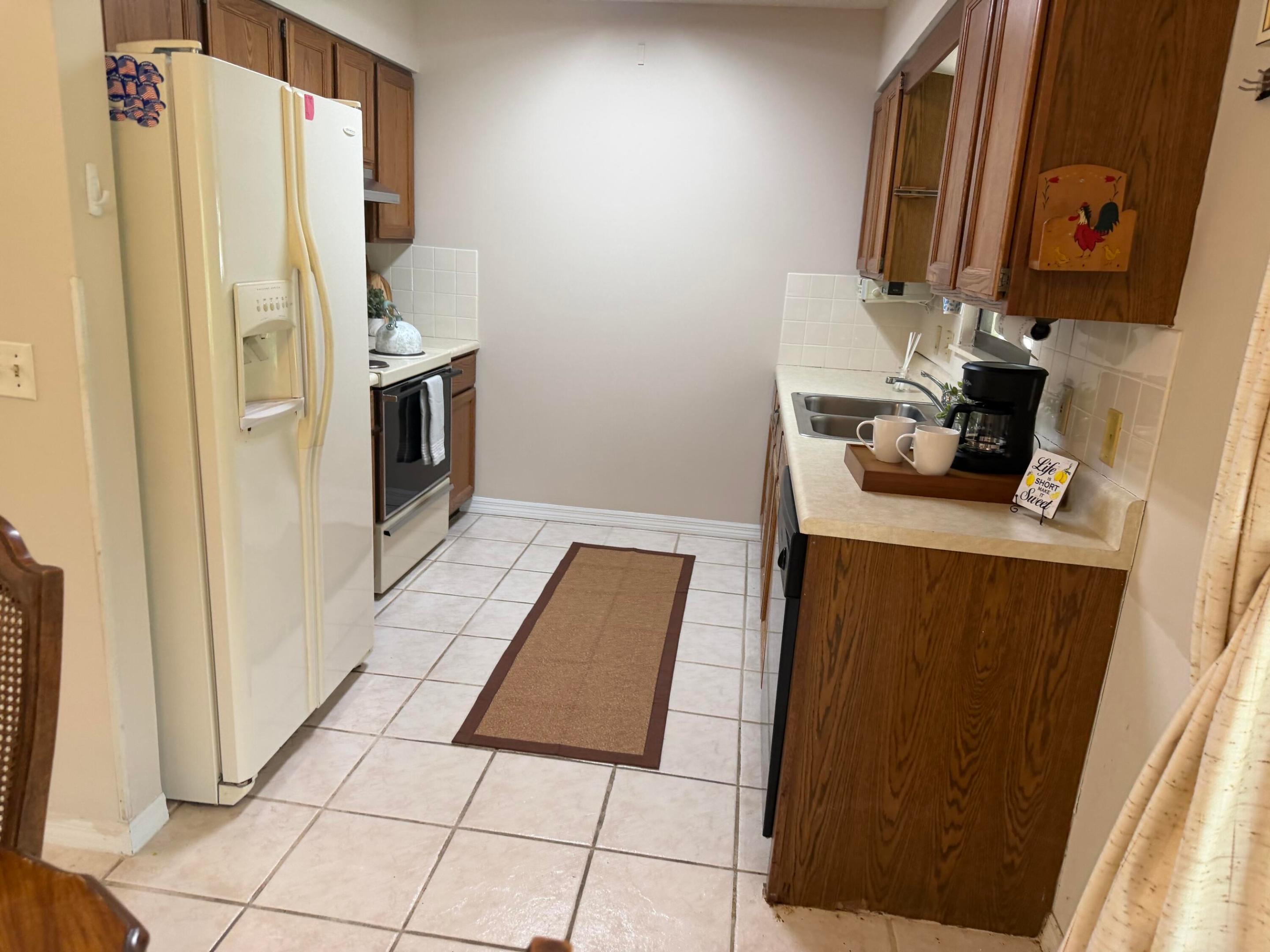 PARADISE PARK UNIT NO 2 - Residential