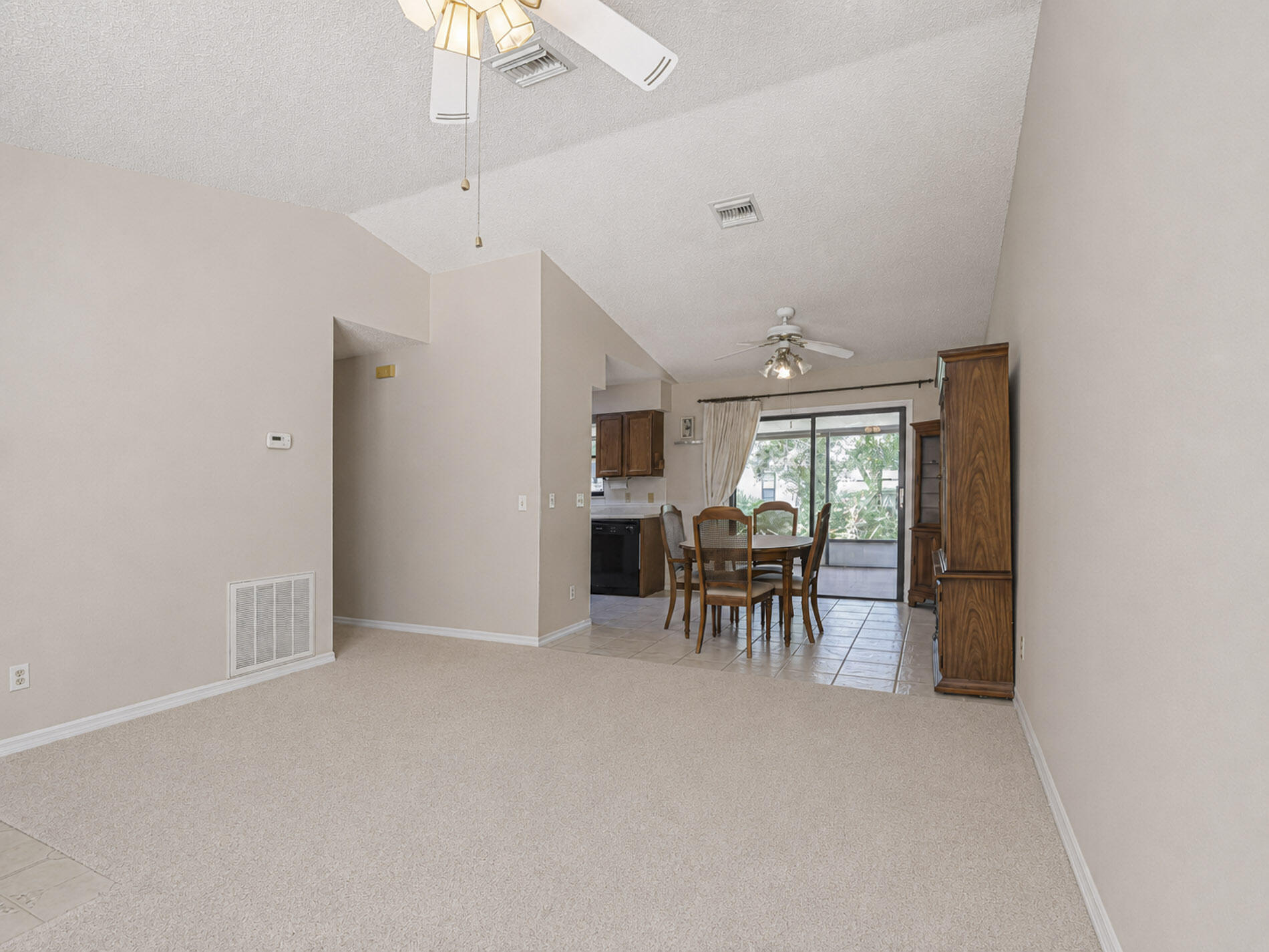 PARADISE PARK UNIT NO 2 - Residential