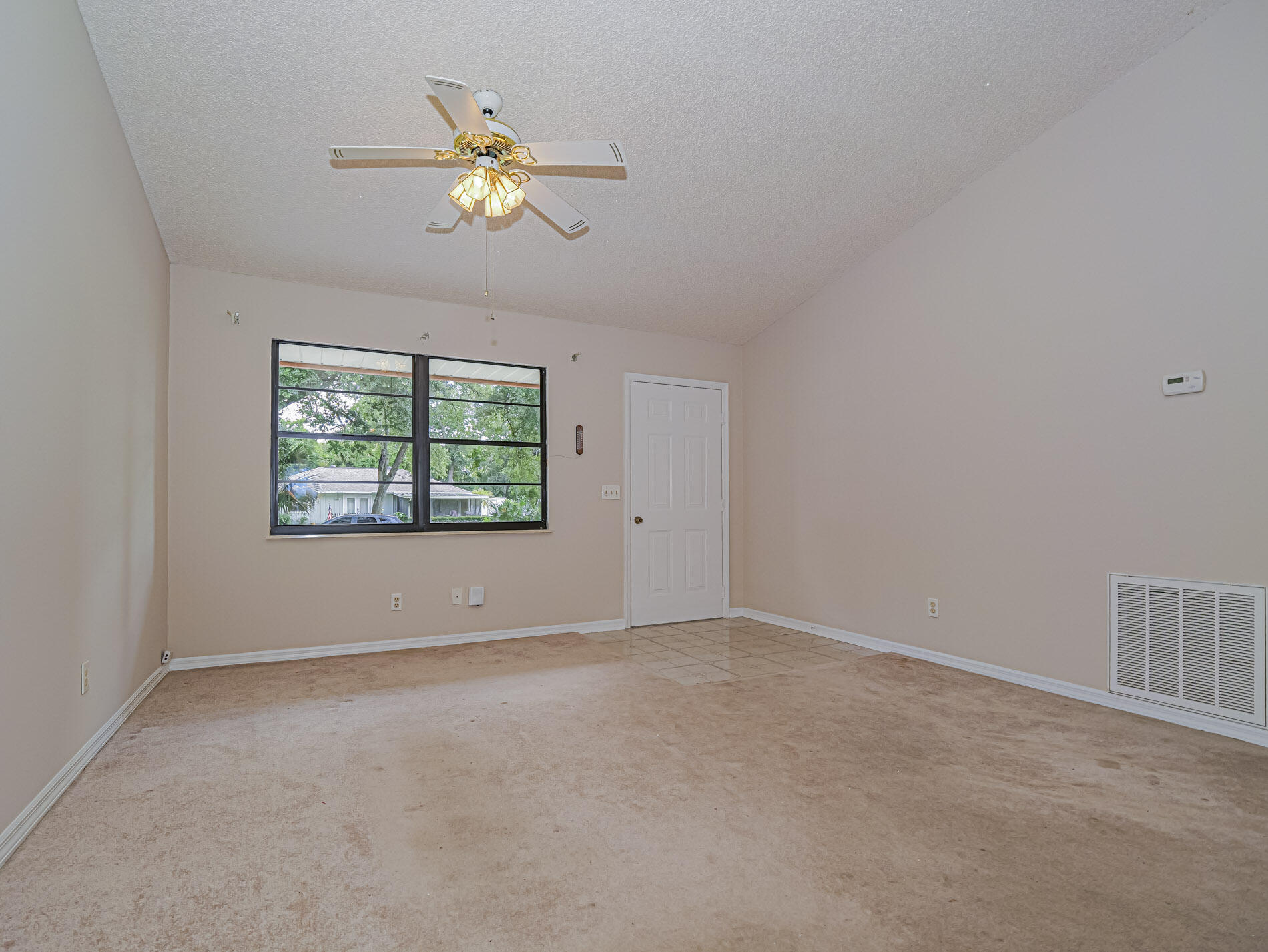 PARADISE PARK UNIT NO 2 - Residential