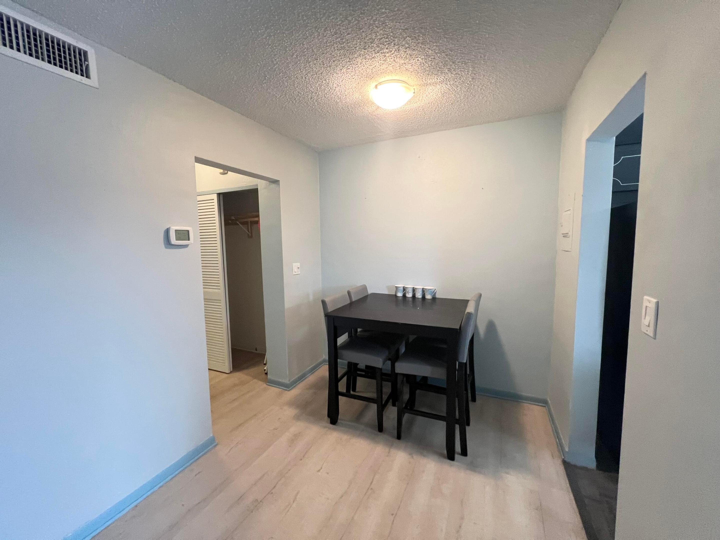 CRYSTAL COURT MANOR NO 15 CONDO - Residential Lease