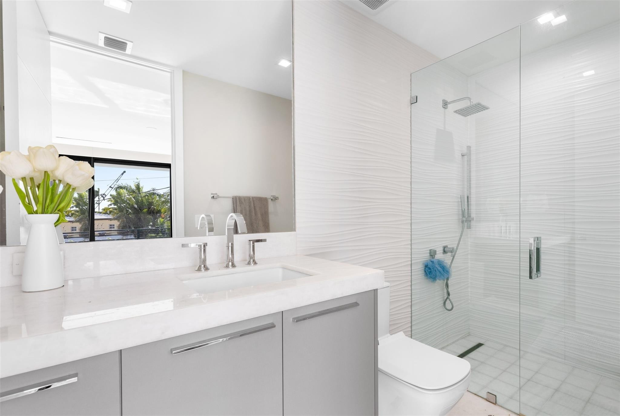 LAS OLAS - Residential