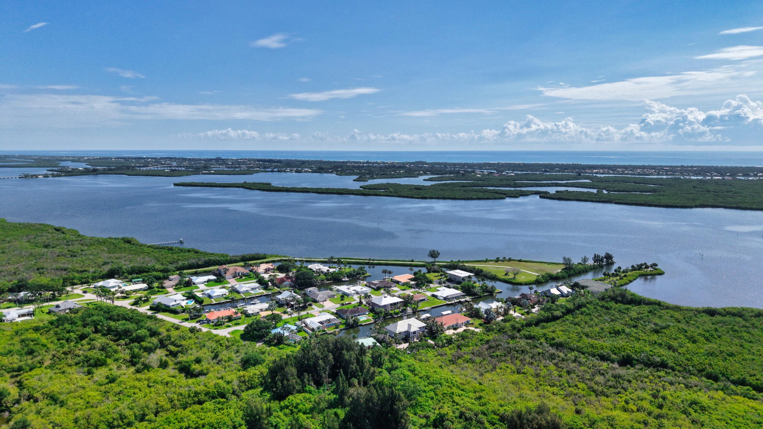 HOBART LANDING UNIT 3 - Residential