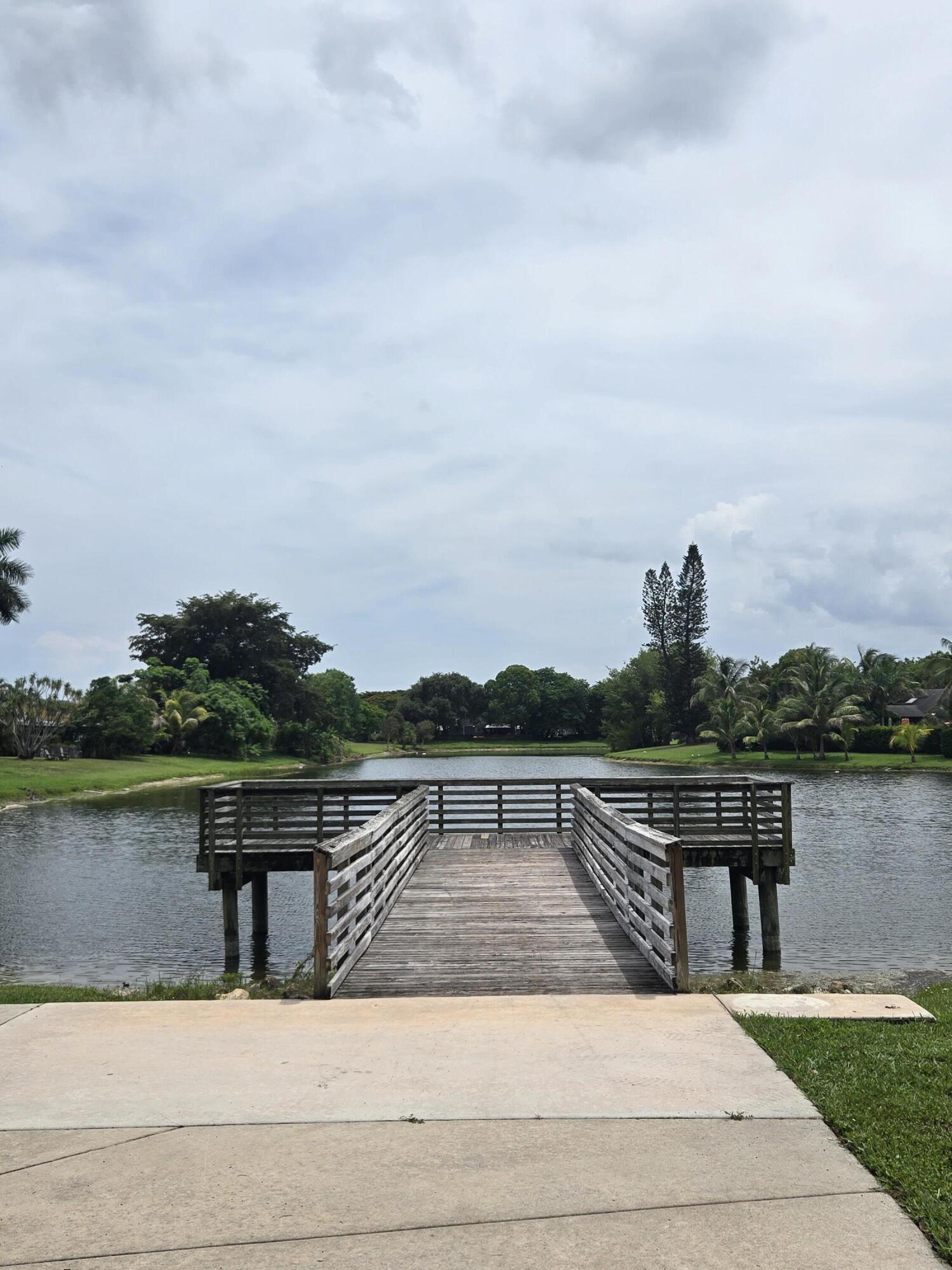 COUNTERPOINT ESTATES 14 - Residential