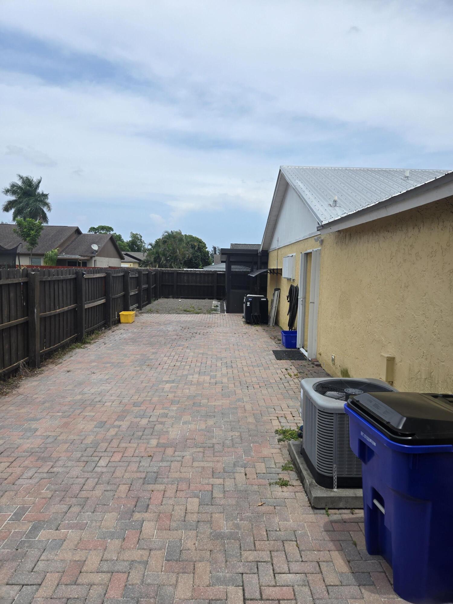 COUNTERPOINT ESTATES 14 - Residential