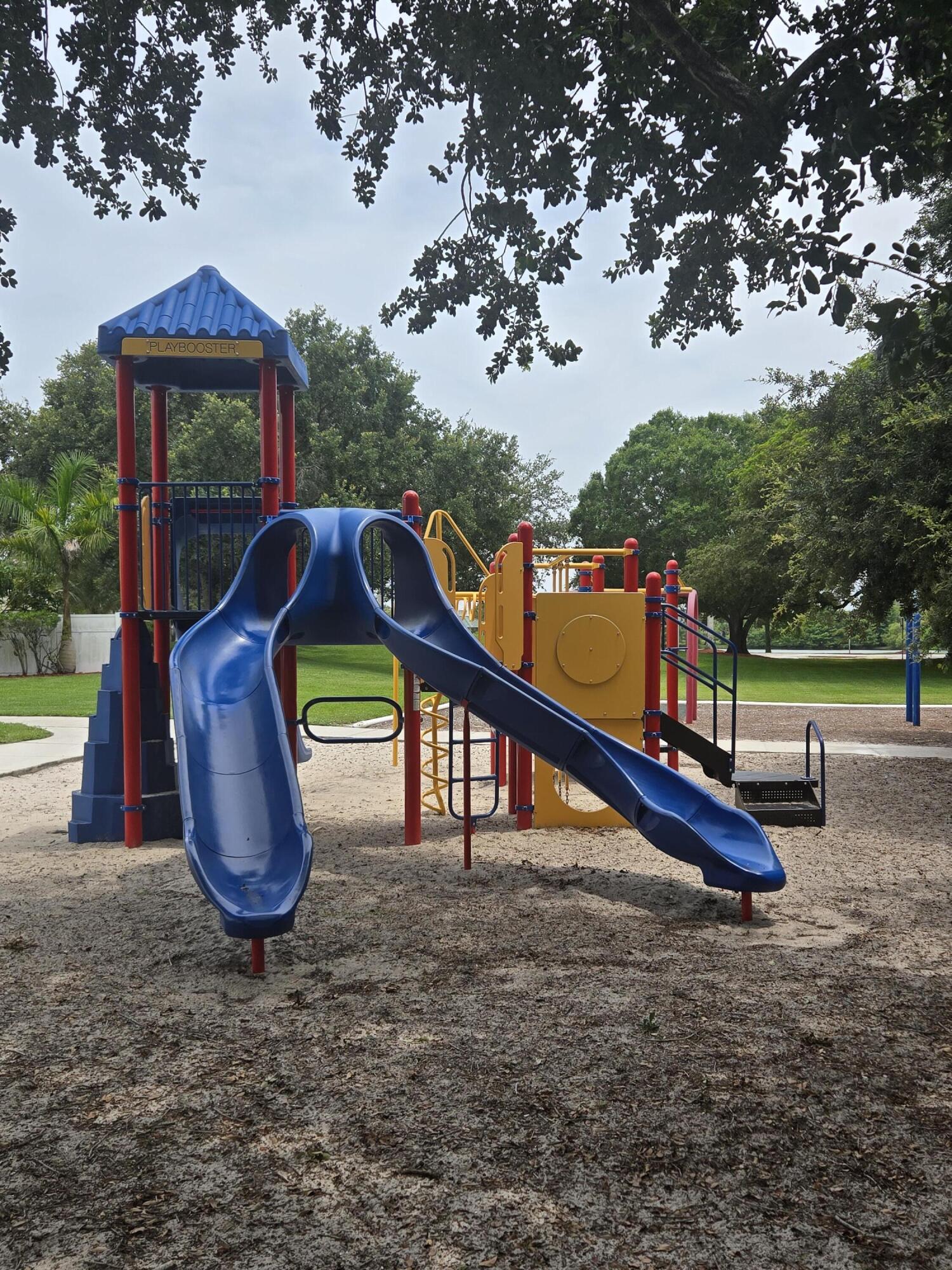 COUNTERPOINT ESTATES 14 - Residential
