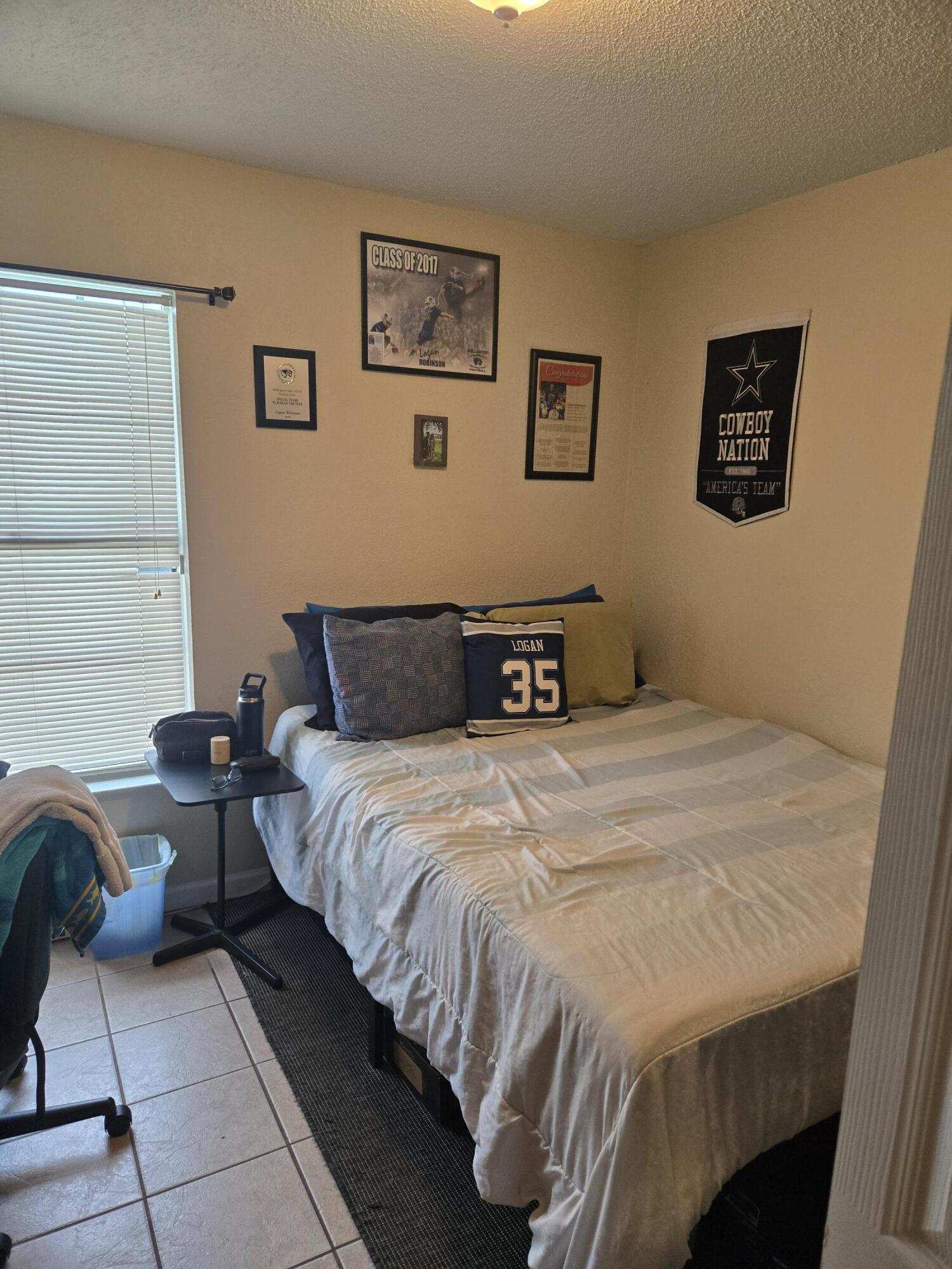 COUNTERPOINT ESTATES 14 - Residential