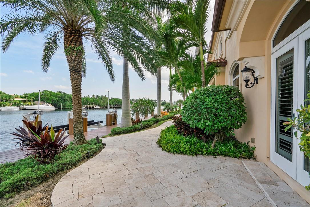 Lake Placid 35-23 B - Residential