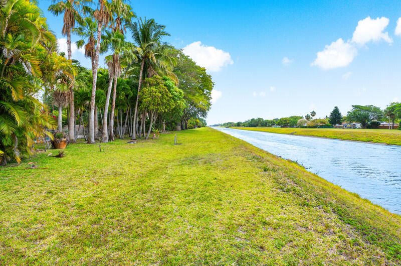 PALMS AT BOCA POINTE - Residential