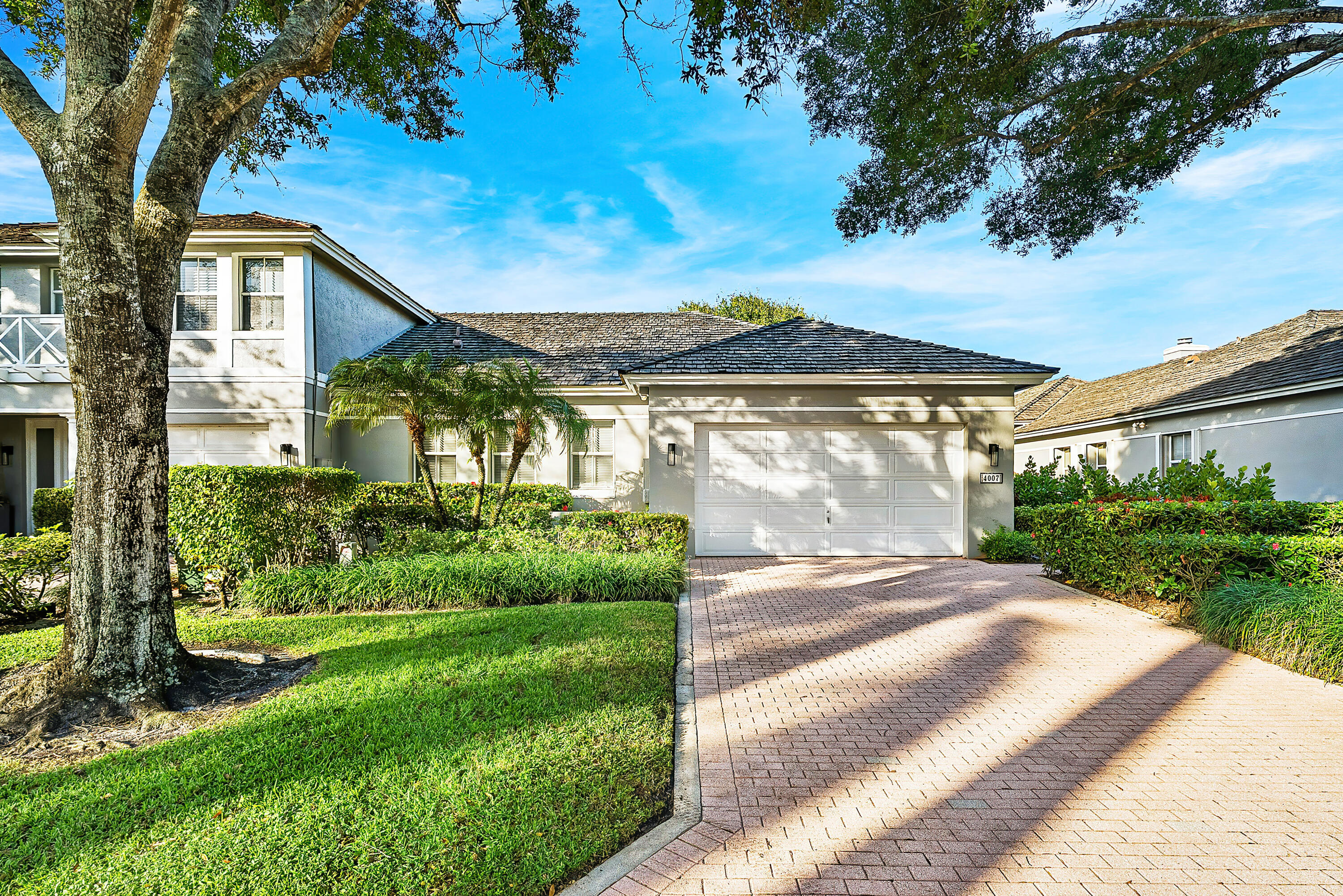 CAMBRIDGE PARK - Residential Lease