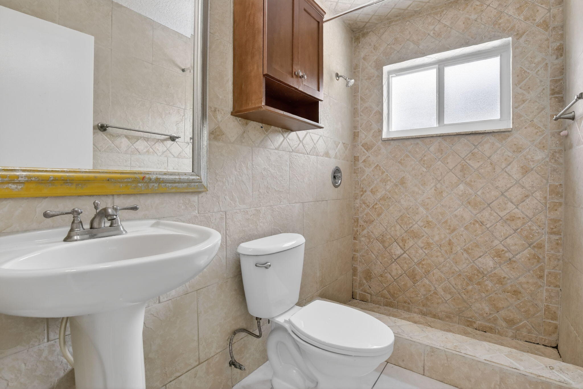 DIXIE PARK - Residential Lease