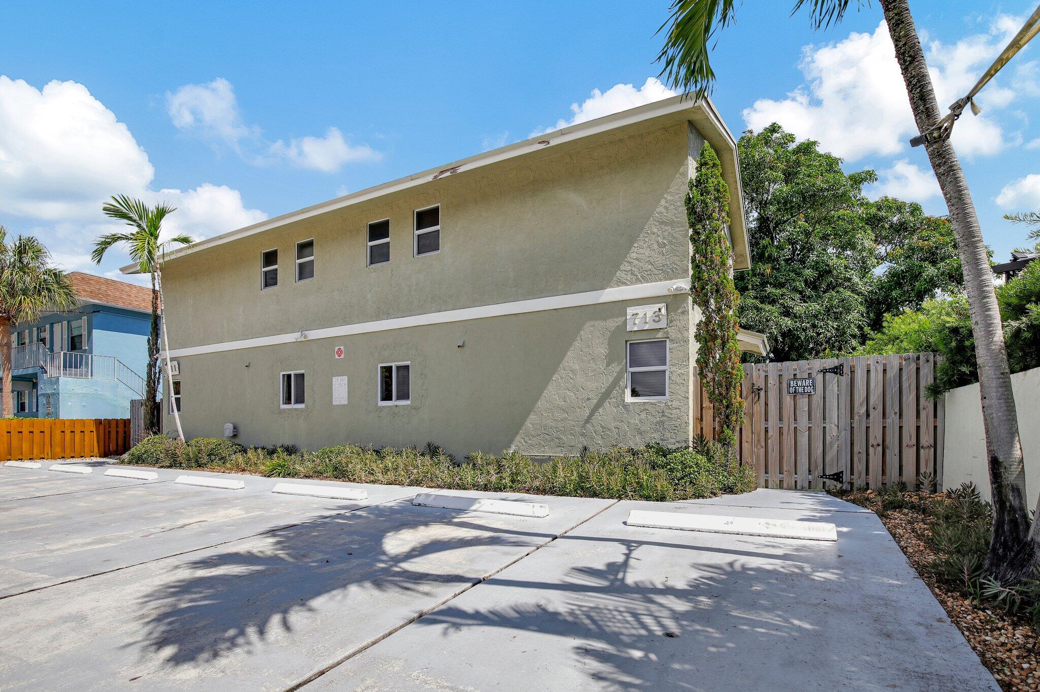 DIXIE PARK - Residential Lease