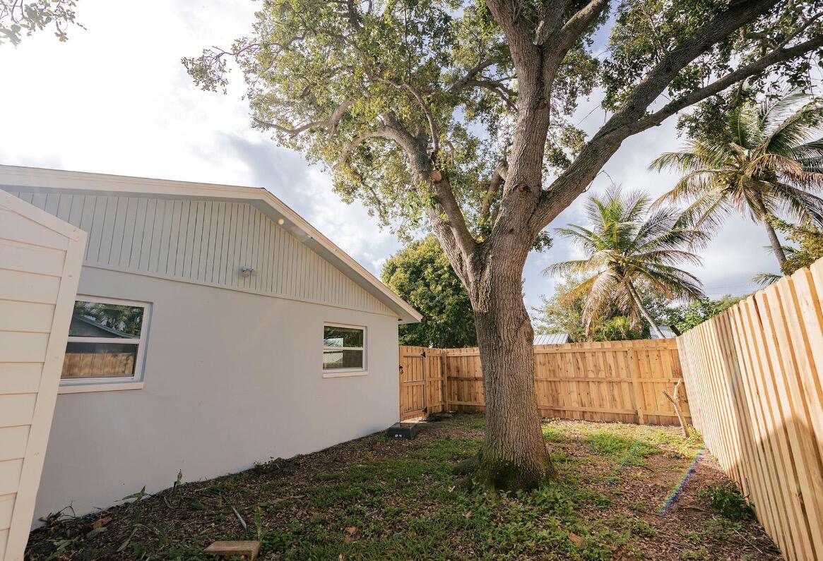 blank on Property Appraiser's website - Residential Income