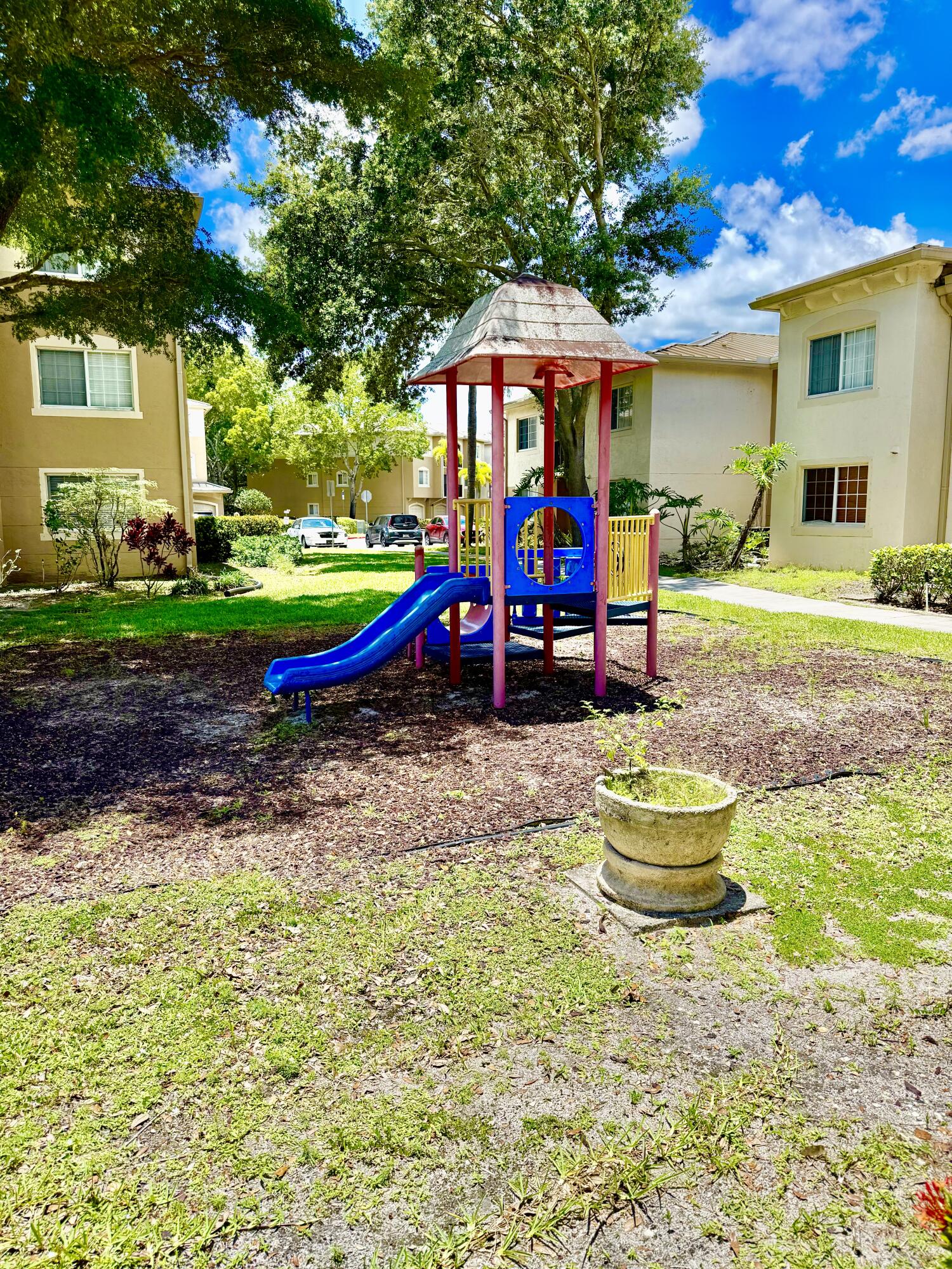 GRAND VIEW - Residential