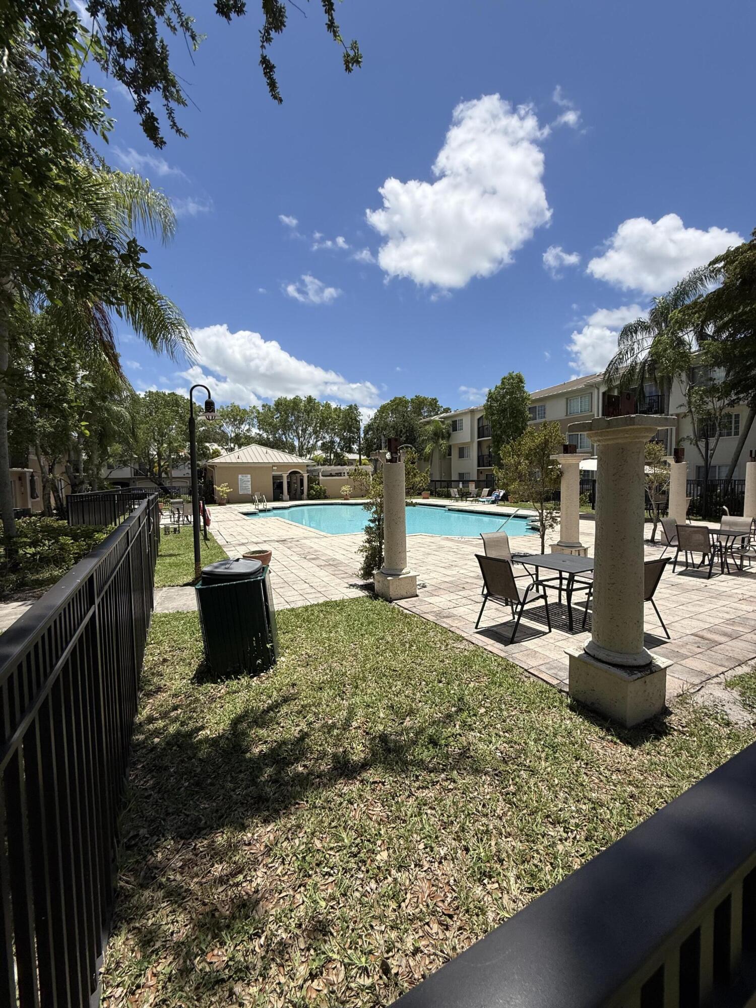 GRAND VIEW - Residential