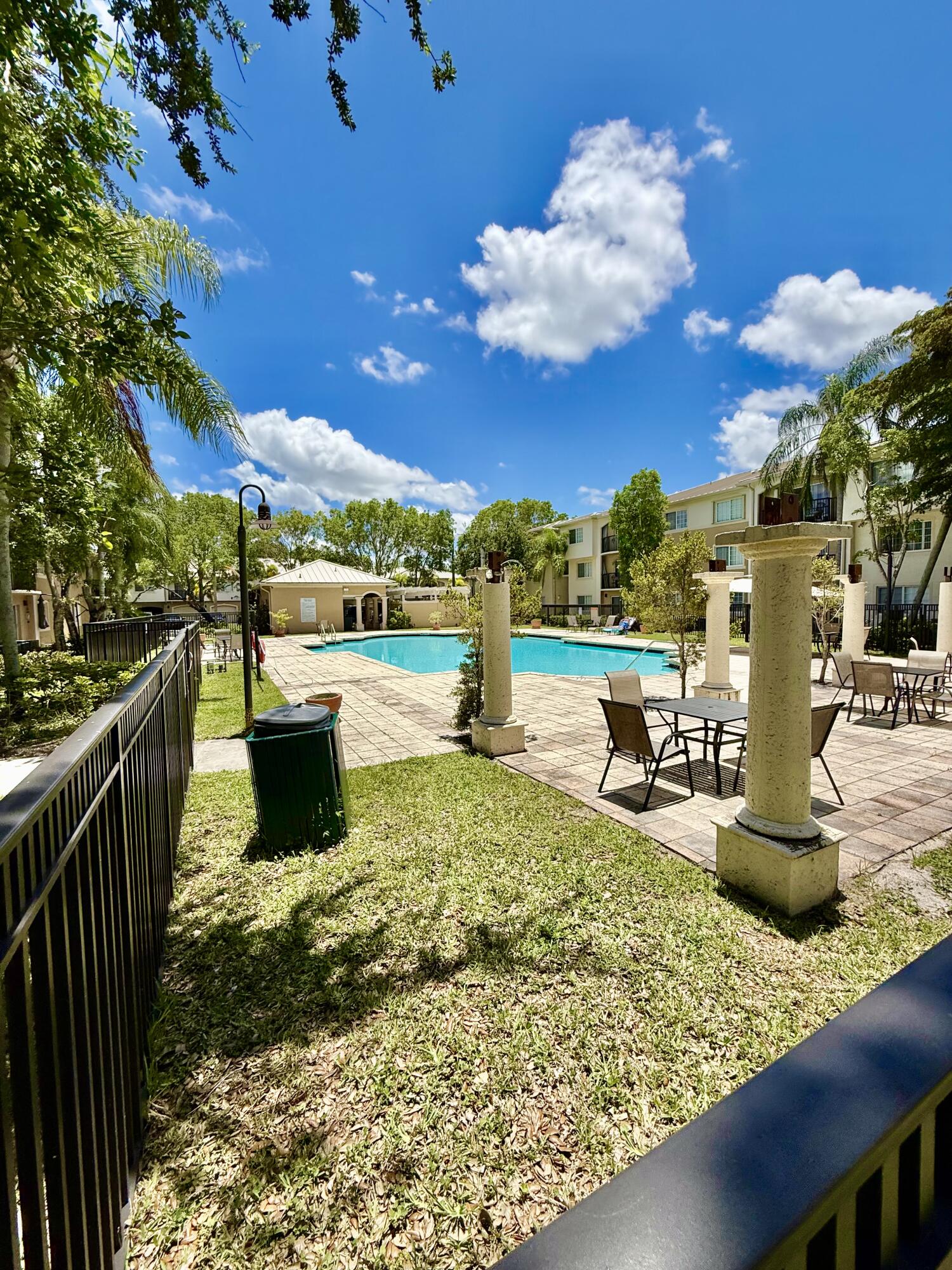 GRAND VIEW - Residential