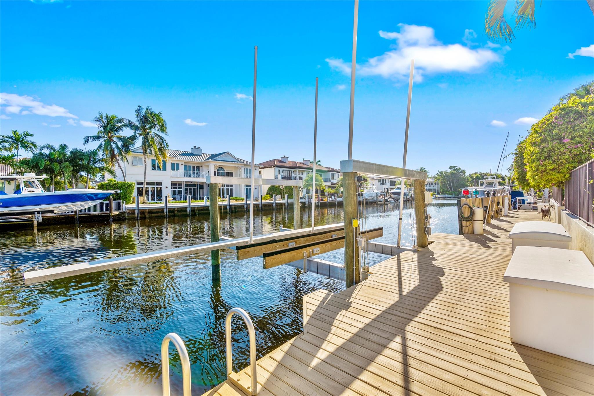 Lighthouse Point 5th Sec - Residential