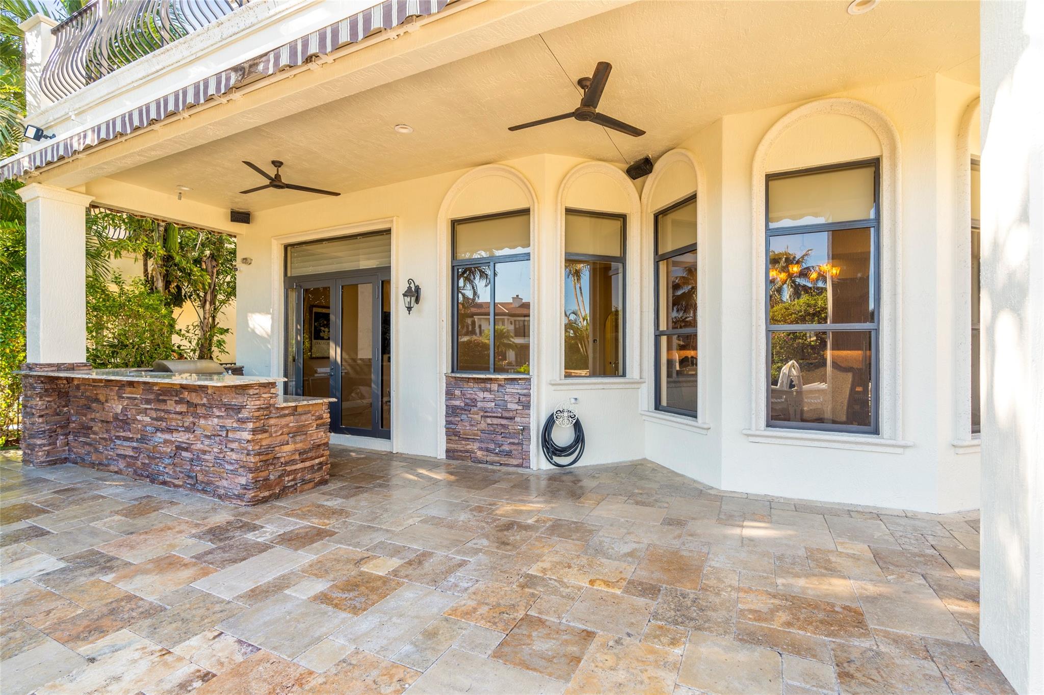 Lighthouse Point 5th Sec - Residential
