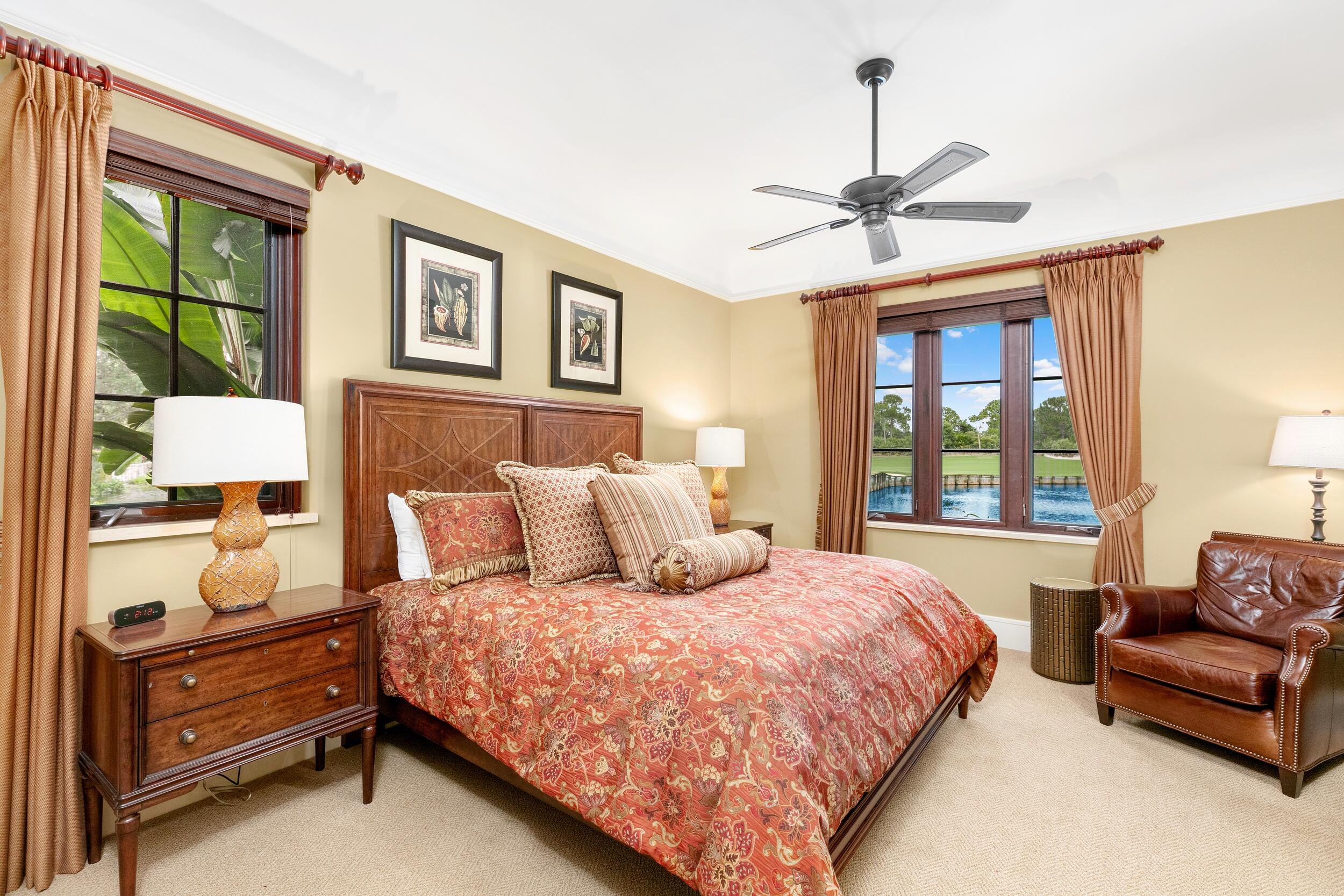 BEARS CLUB VILLAS CONDO - Residential