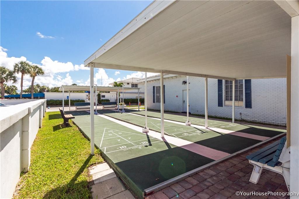 Imperial Point Colonnades - Residential