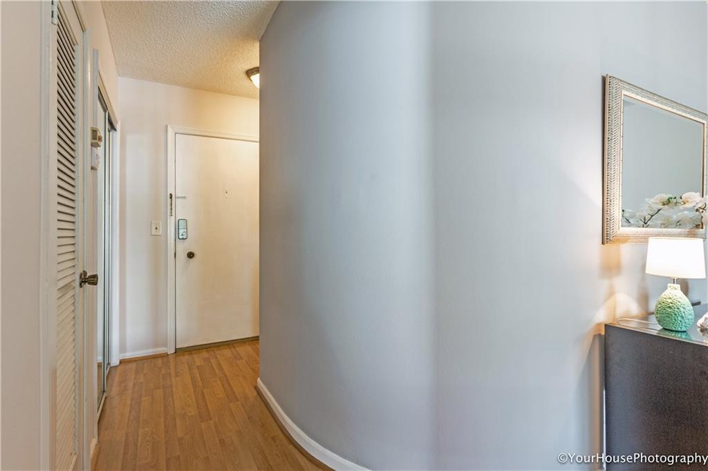 Imperial Point Colonnades - Residential