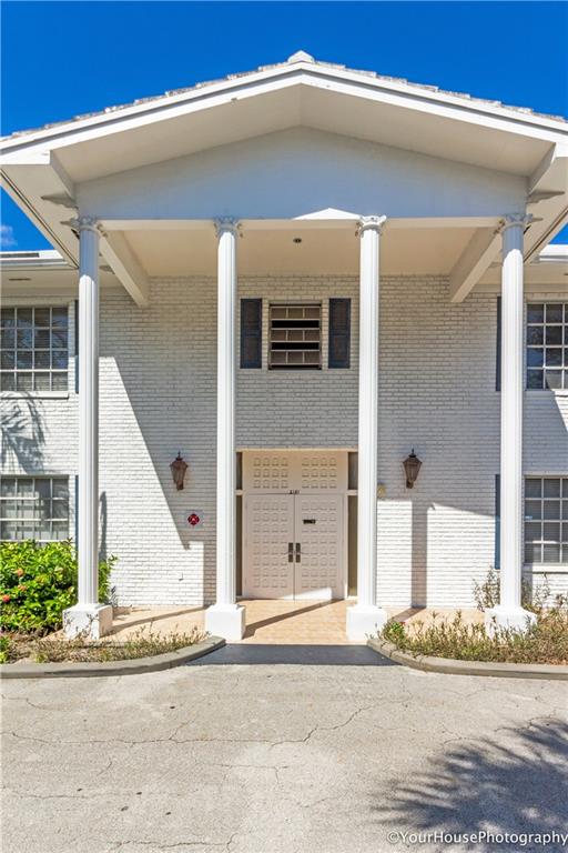 Imperial Point Colonnades - Residential