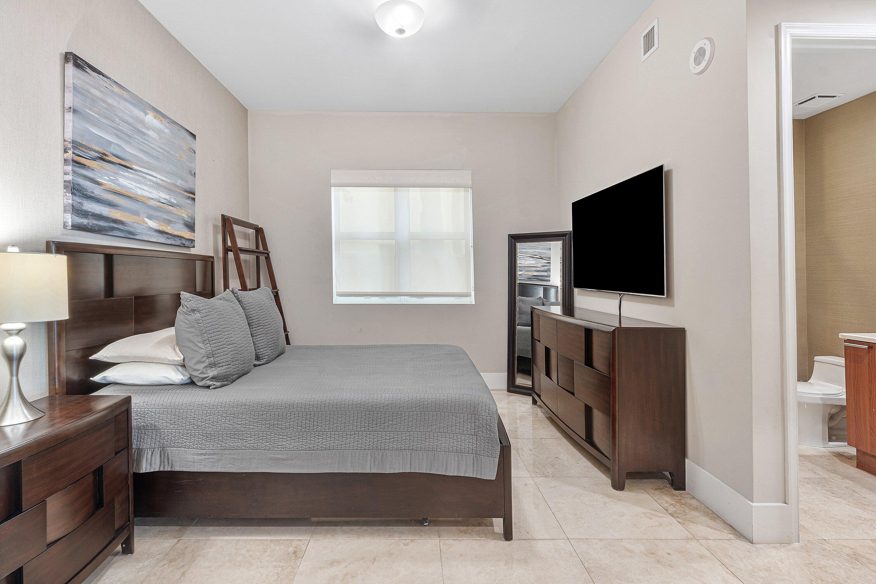 MARINA GRANDE RIVIERA BEACH CONDO - Residential Lease