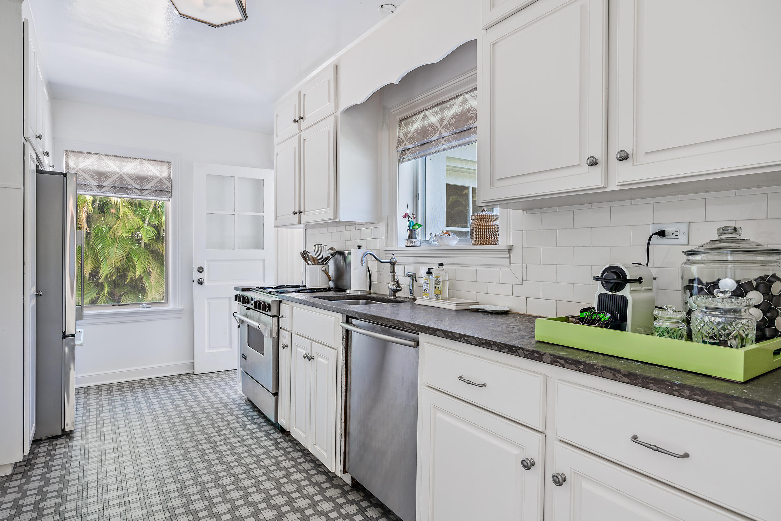 EL ENCANTO - Residential