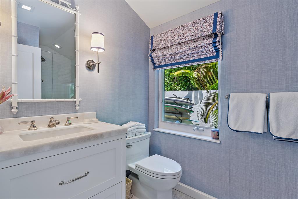 EL ENCANTO - Residential