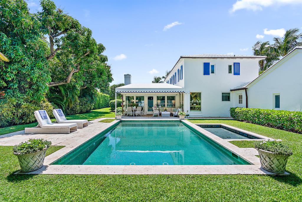 EL ENCANTO - Residential