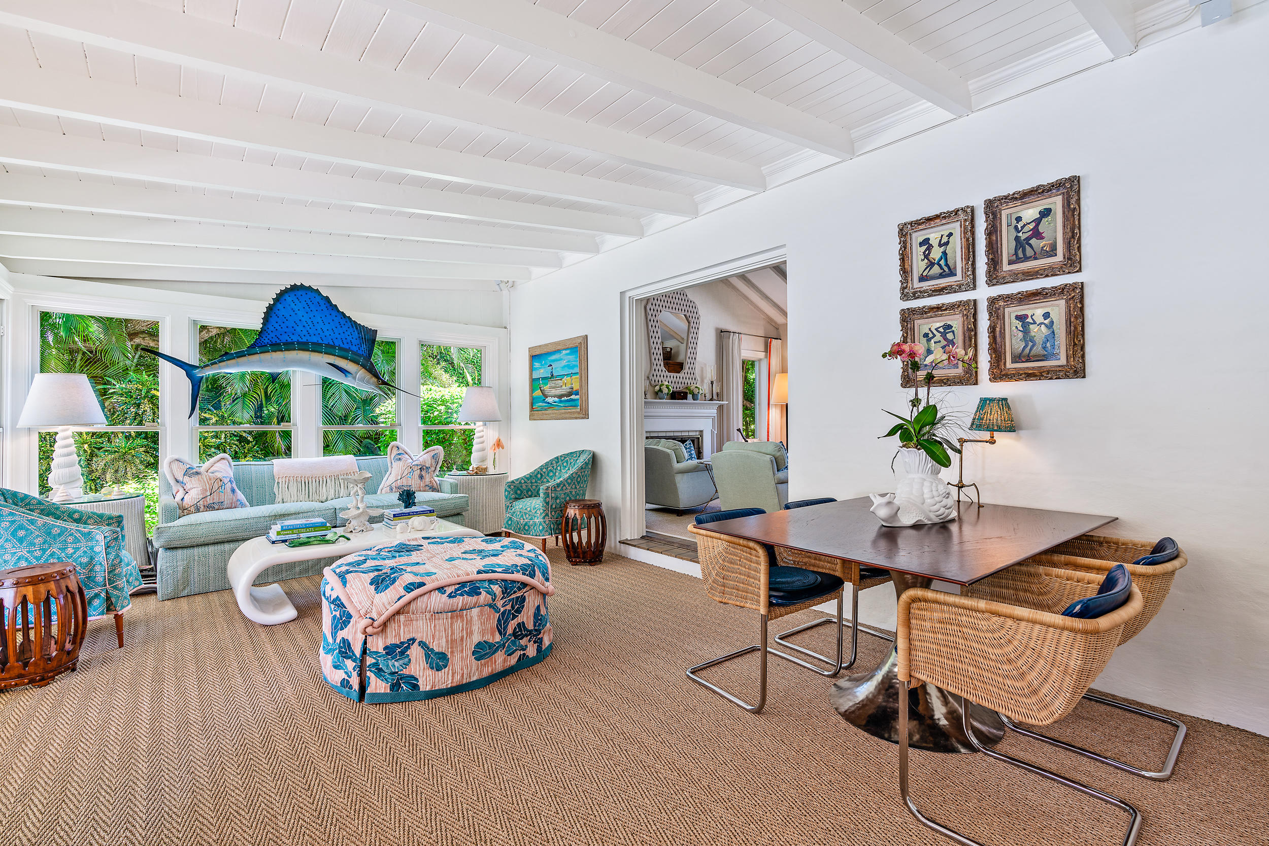 EL ENCANTO - Residential