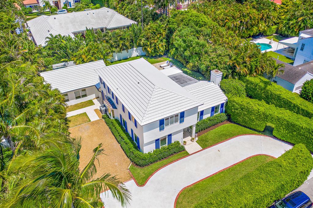 EL ENCANTO - Residential