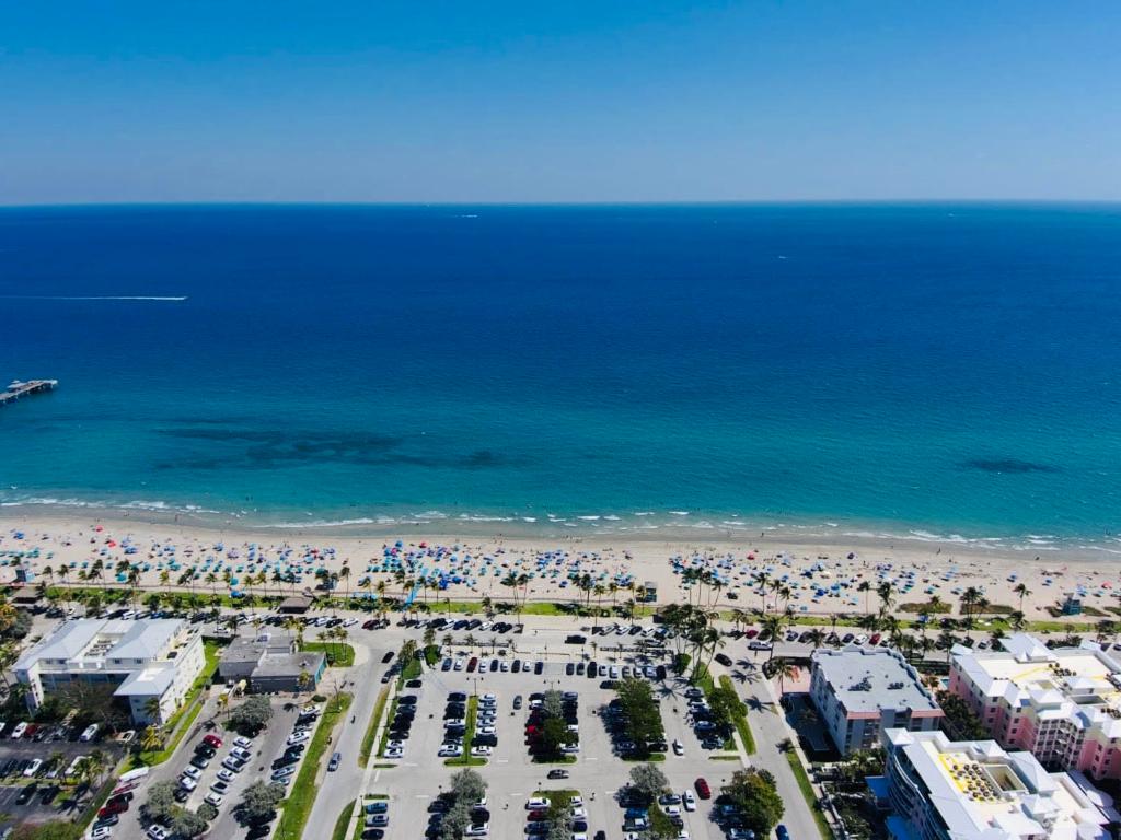 DEERFIELD BEACH - Land