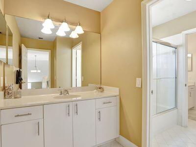 MAYFAIR AT PARKLAND - Residential