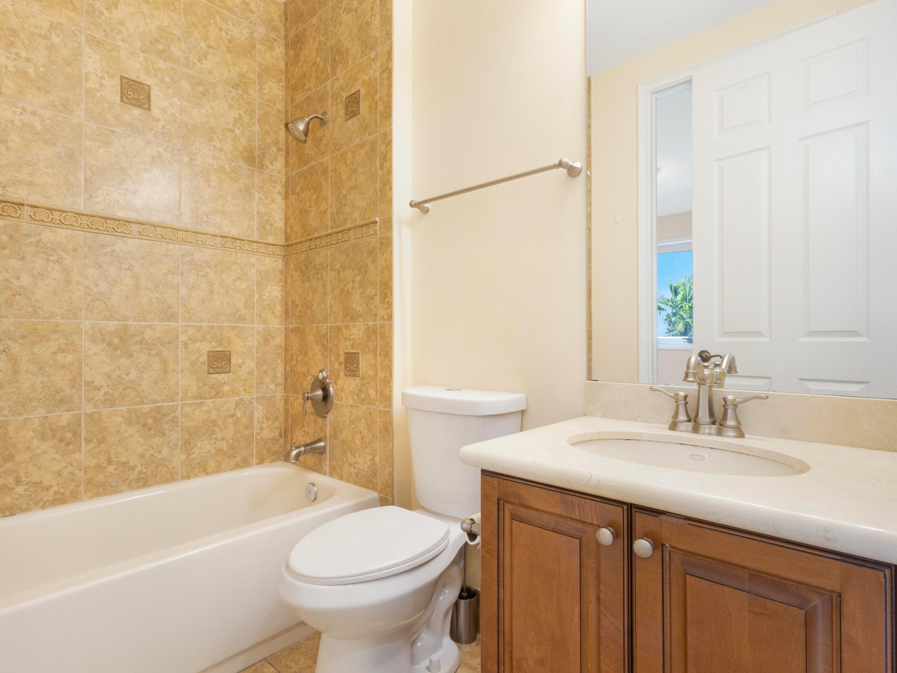 WATERSIDE VILLAGE PUD - Residential Lease