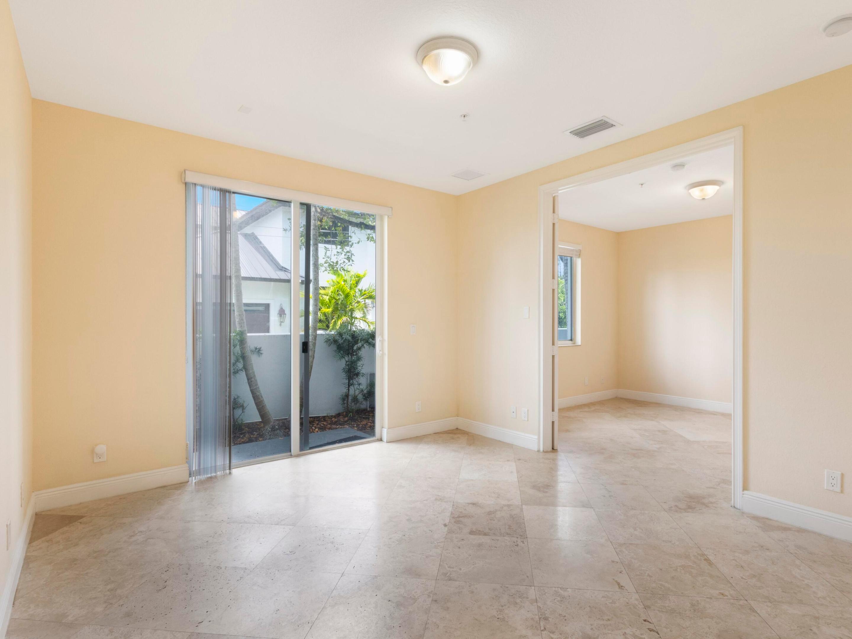 WATERSIDE VILLAGE PUD - Residential Lease
