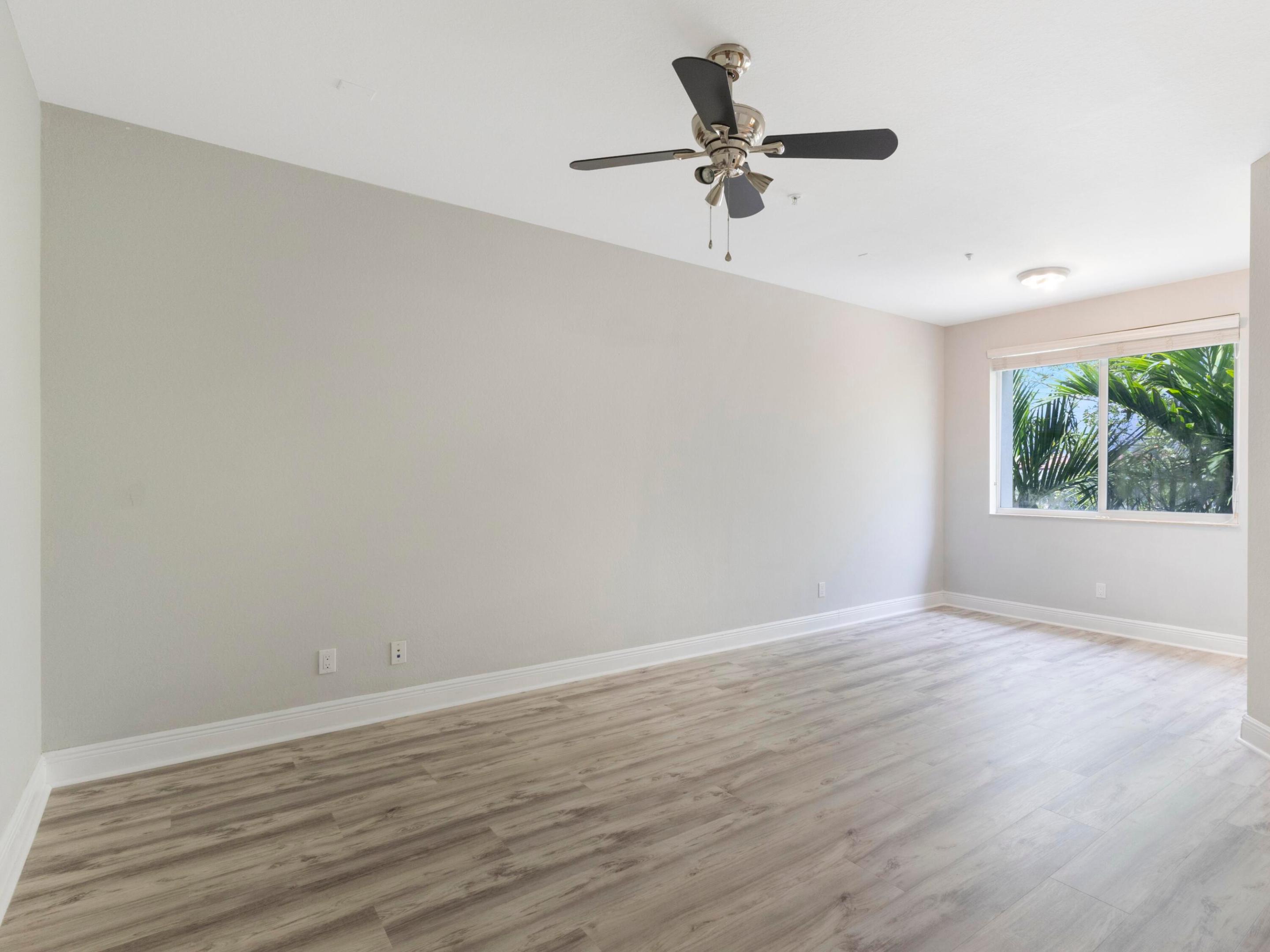 WATERSIDE VILLAGE PUD - Residential Lease