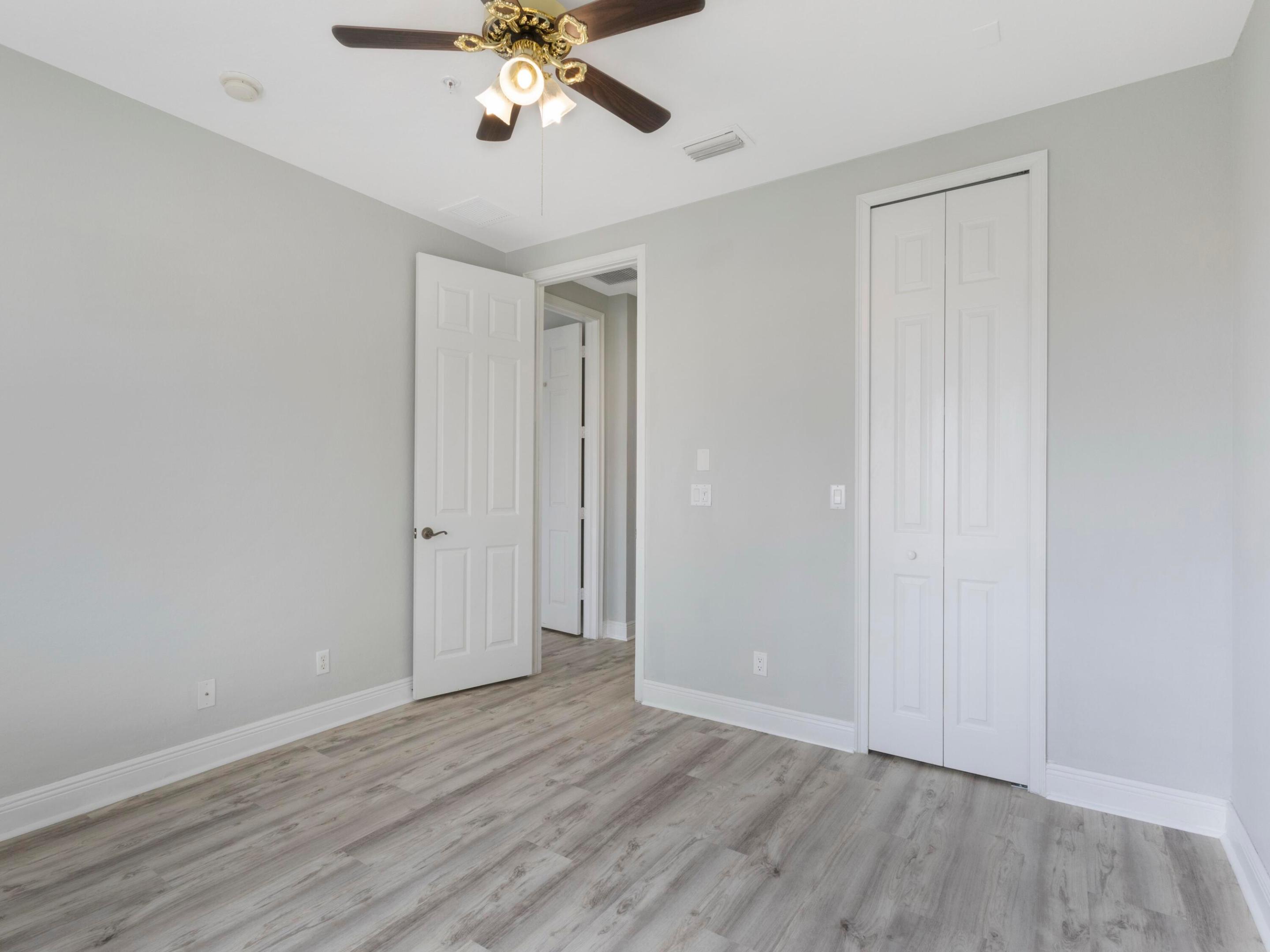 WATERSIDE VILLAGE PUD - Residential Lease