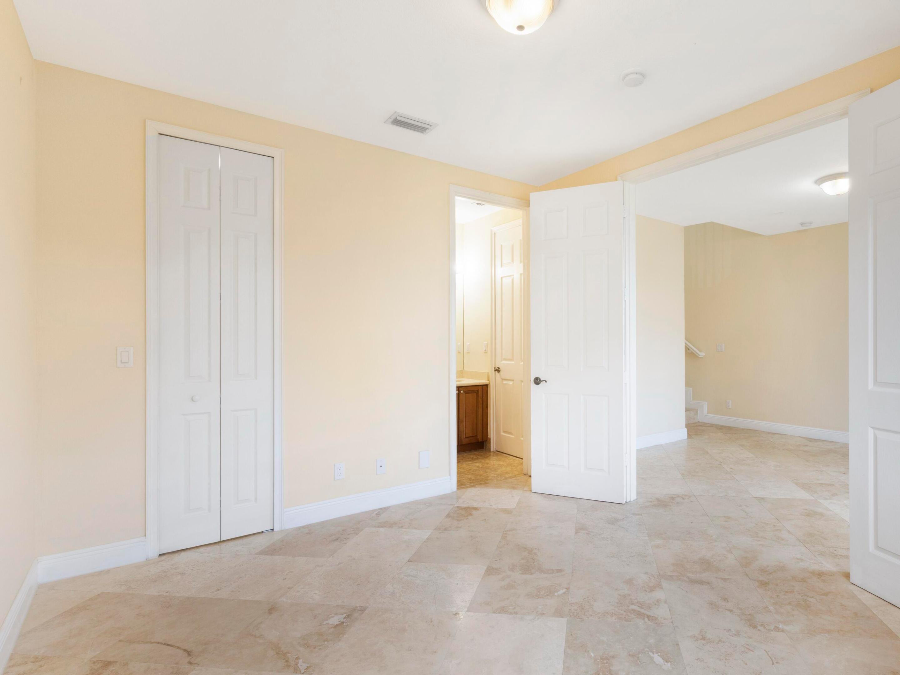 WATERSIDE VILLAGE PUD - Residential Lease