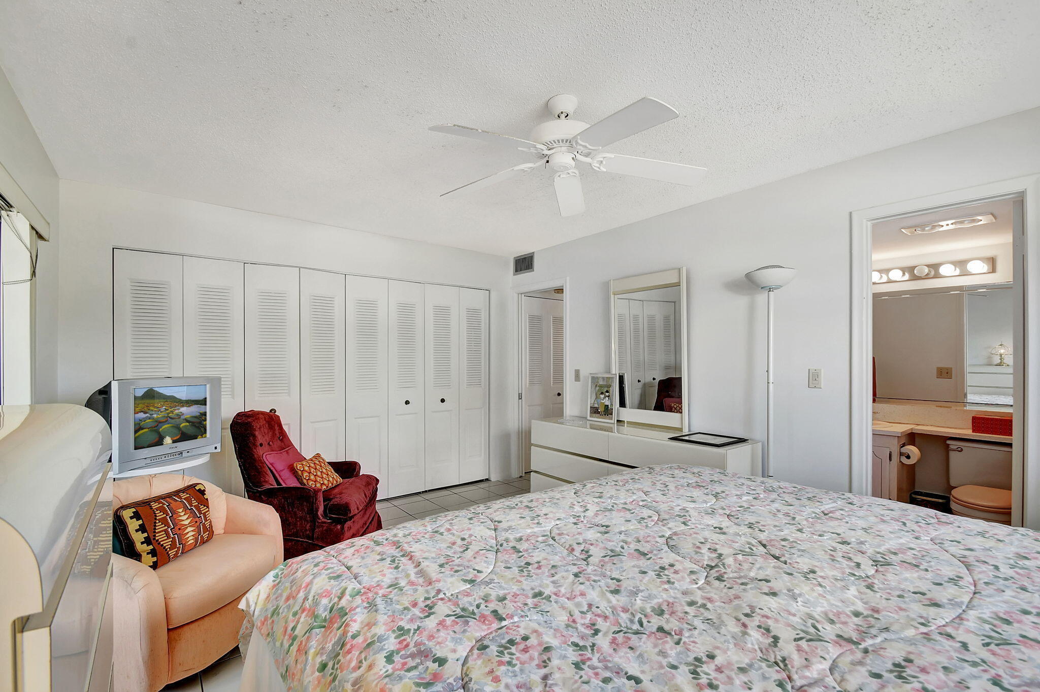 ANDOVER CONDOS - Residential