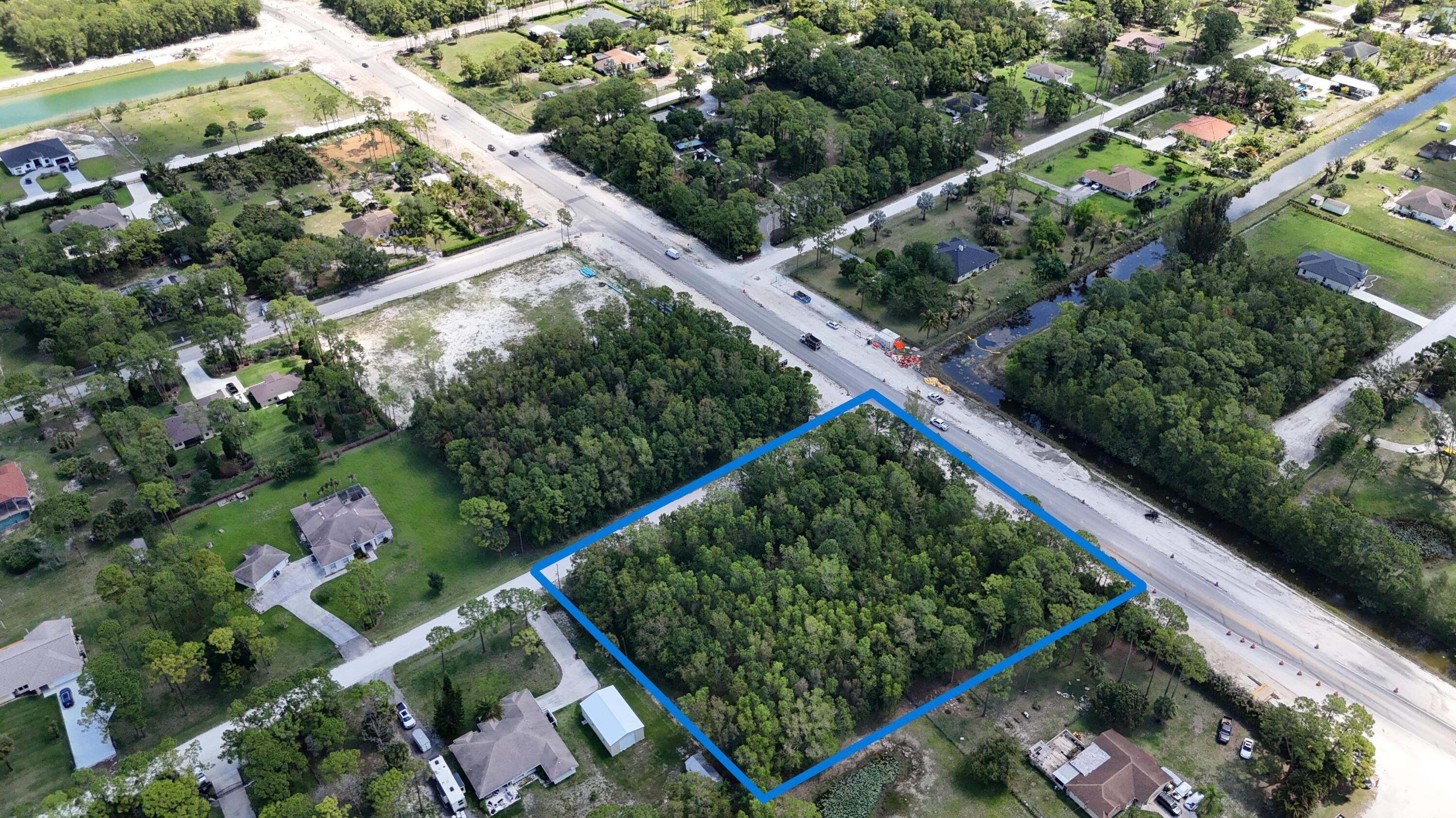 LOXAHATCHEE - Land