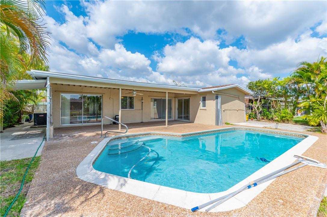 Sunrise Golf Village - Residential