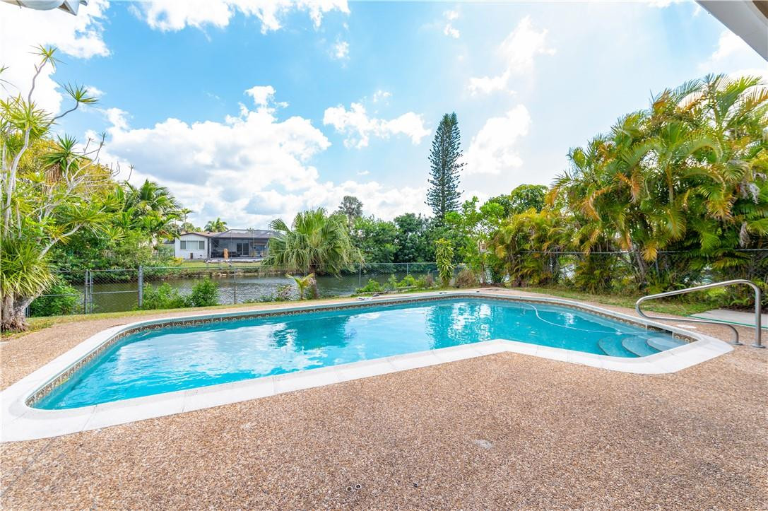 Sunrise Golf Village - Residential