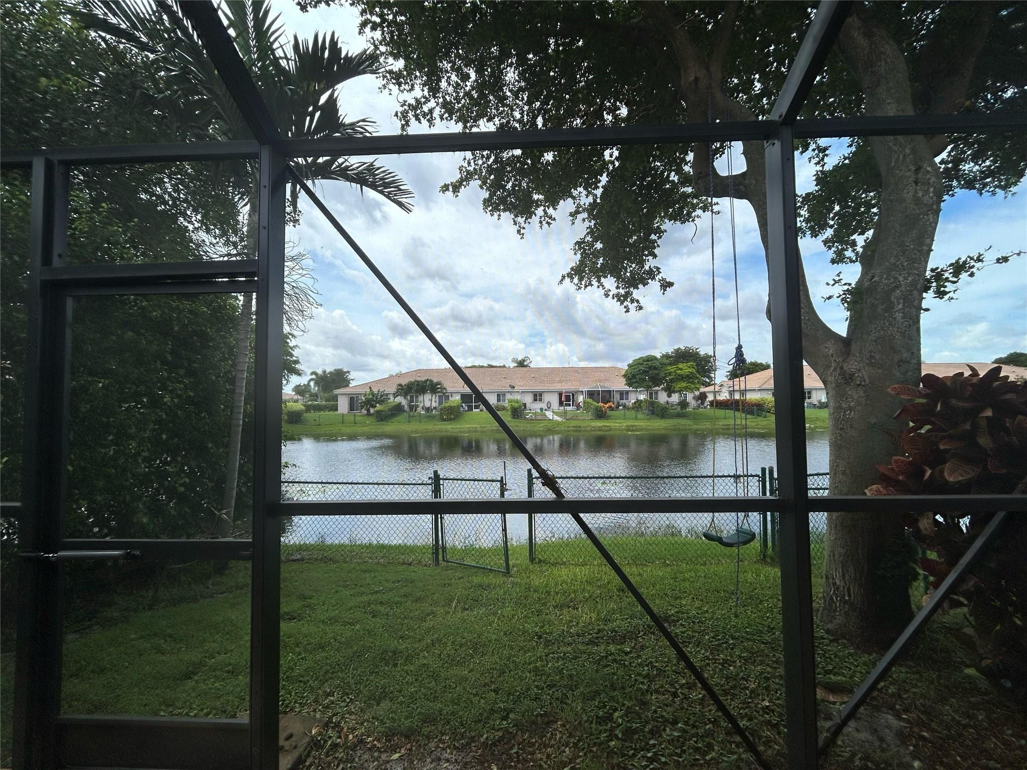 VILLAGES OF RENAISSANCE - Residential Lease