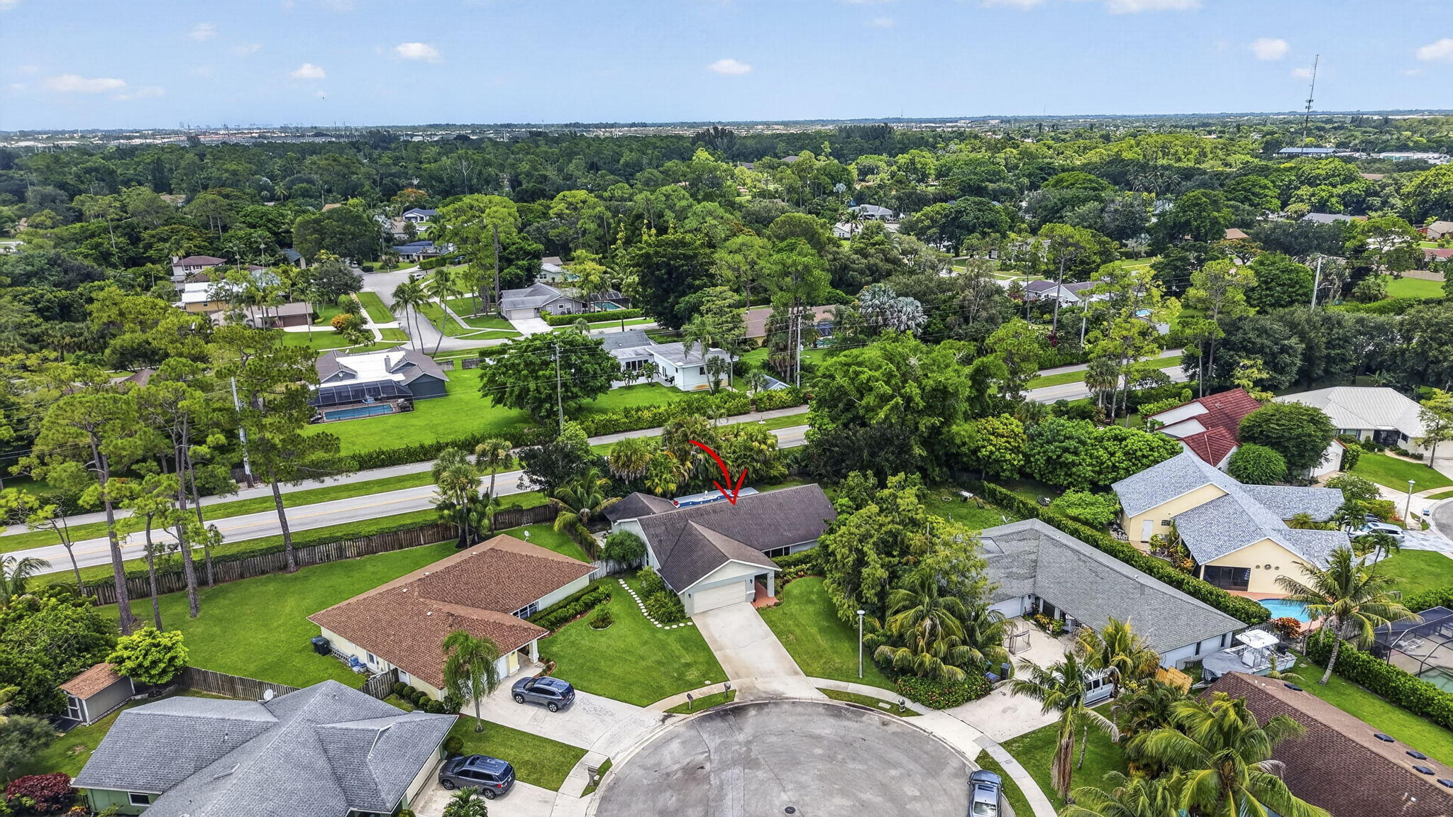 PINEWOOD EAST 2 OF WELLINGTON - Residential