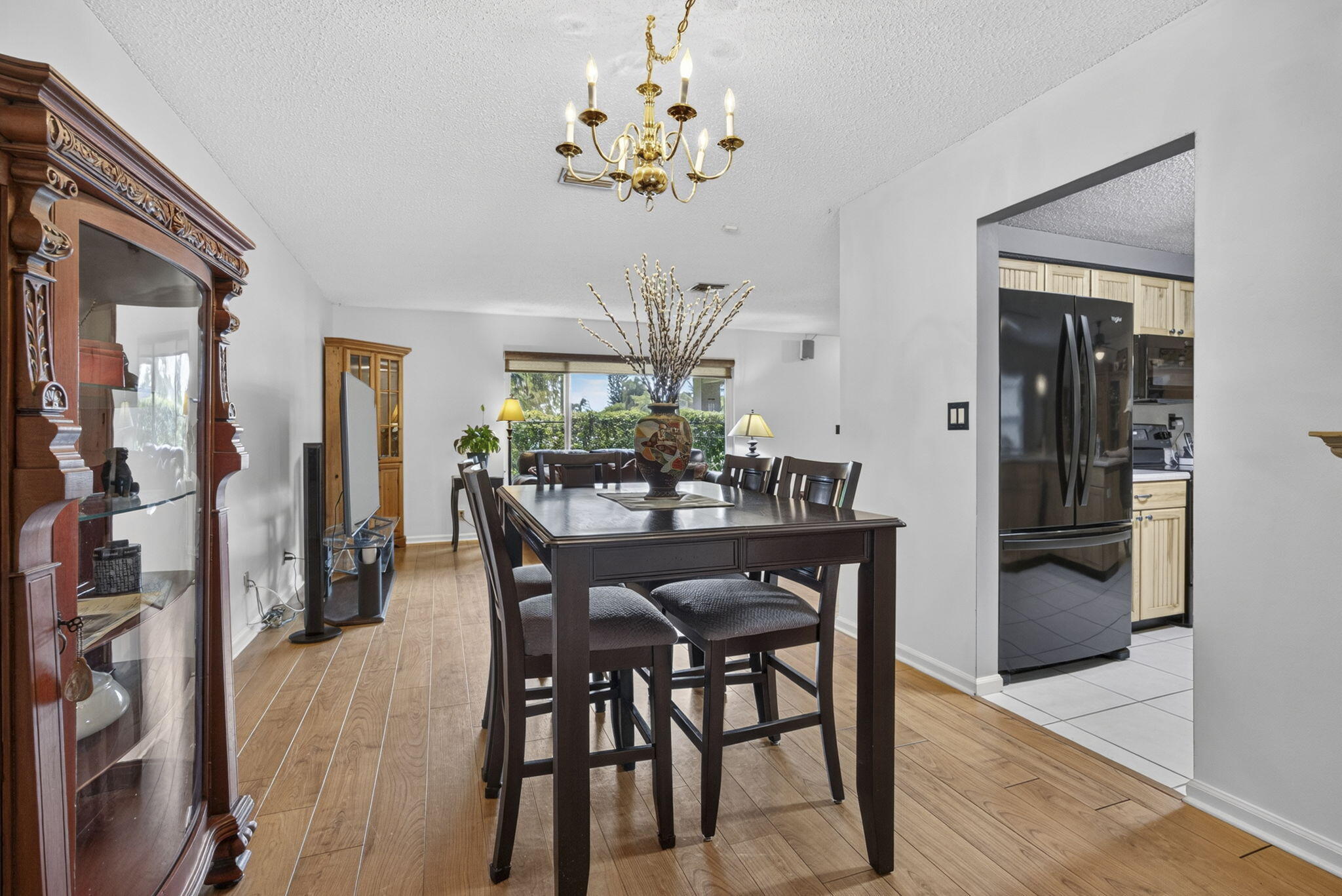PINEWOOD EAST 2 OF WELLINGTON - Residential
