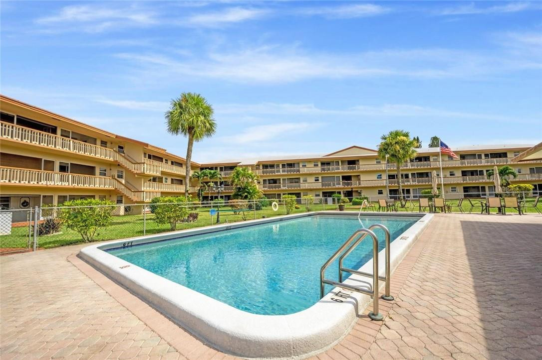 Beverly Hills condo - Residential Lease