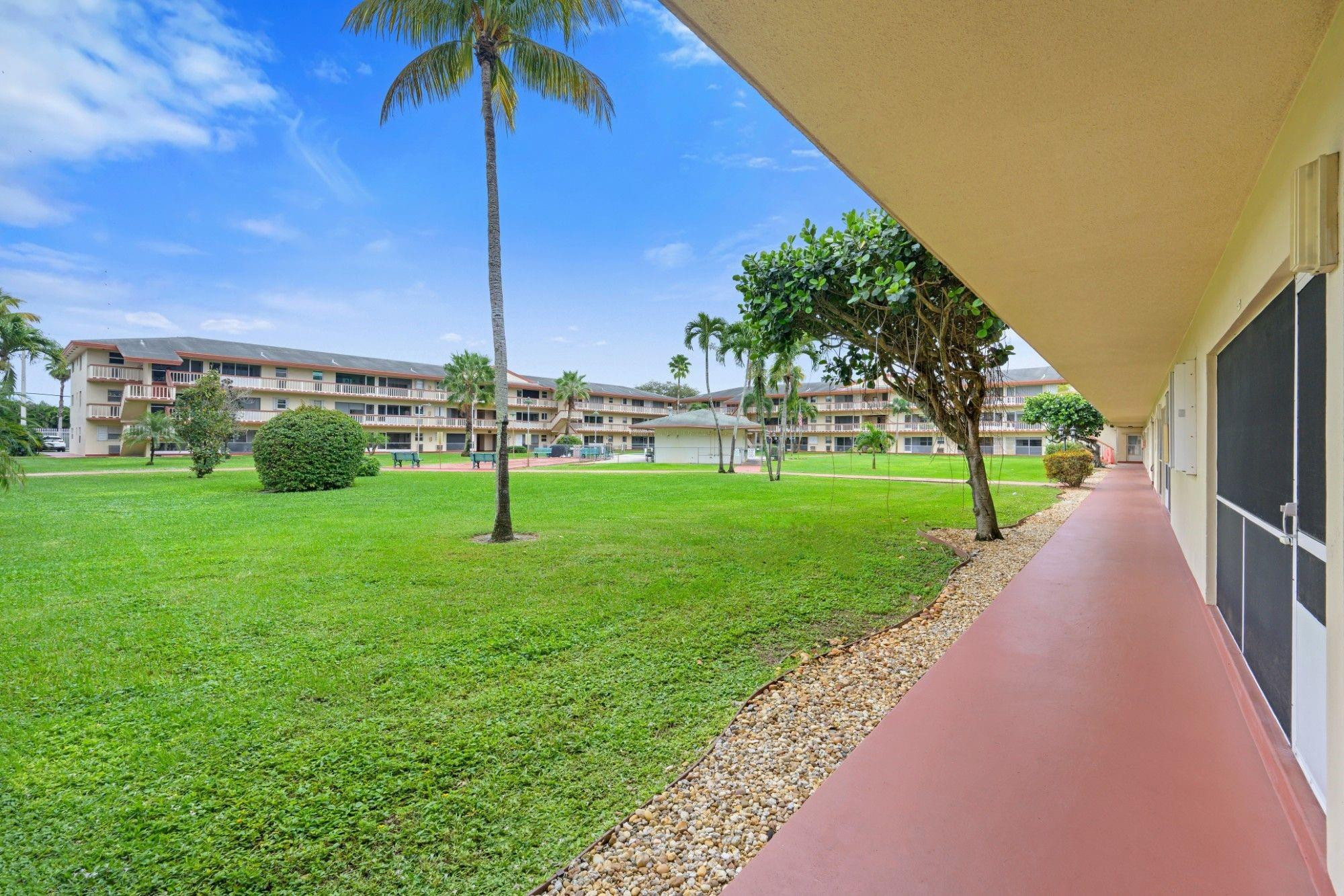 Beverly Hills condo - Residential Lease