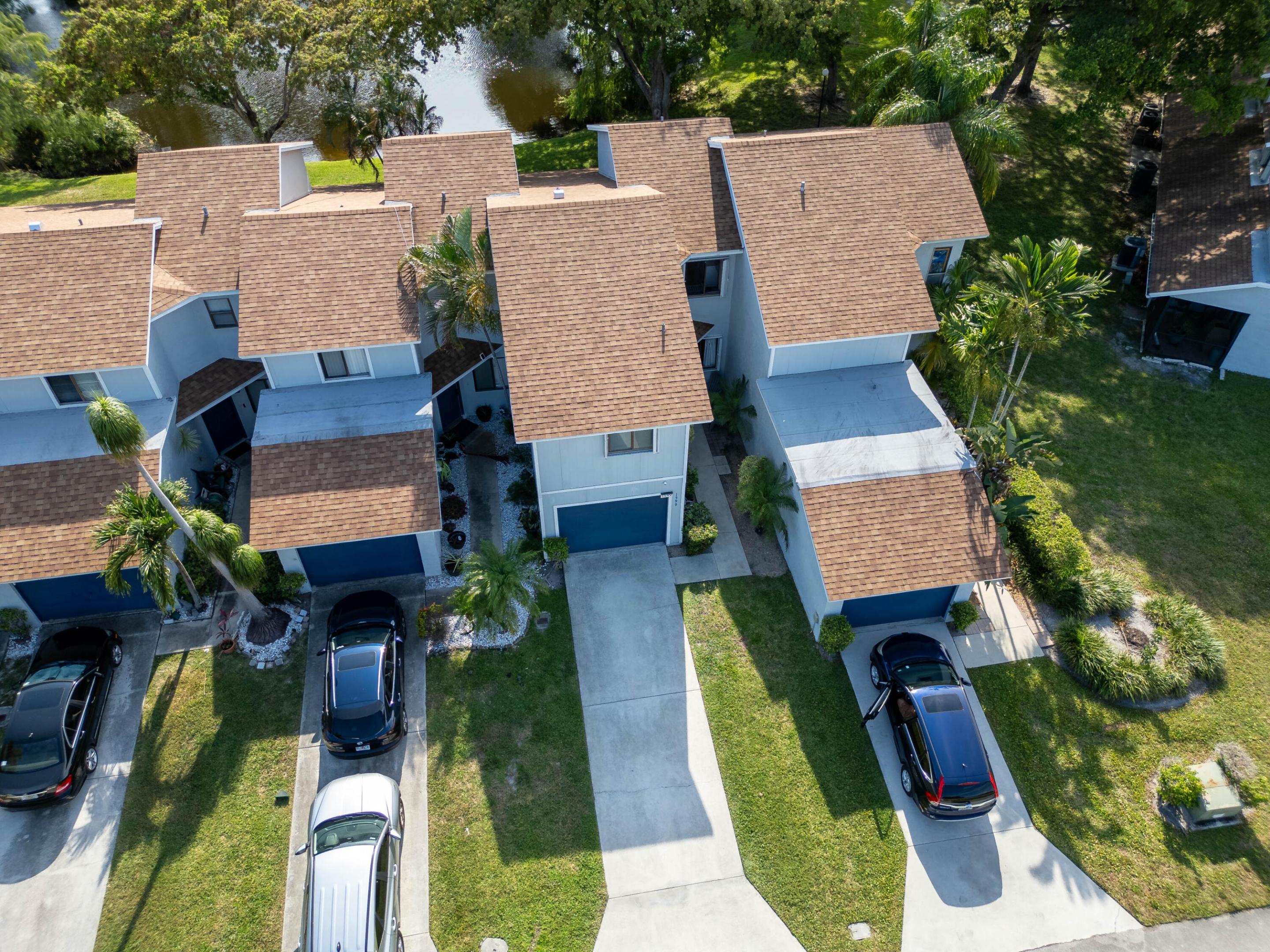 WOODBRIDGE LAKES - Residential